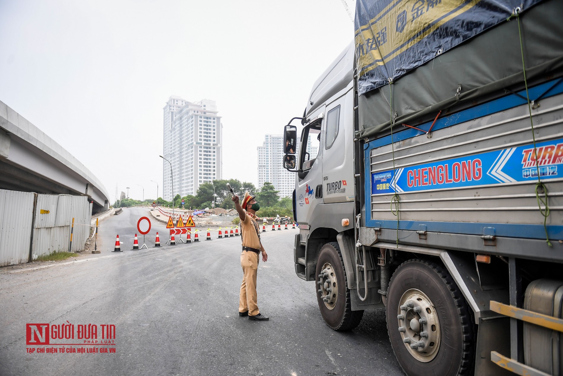 Tin nhanh - Hà Nội: Chính thức cấm cầu Thăng Long phục vụ tu sửa (Hình 9).