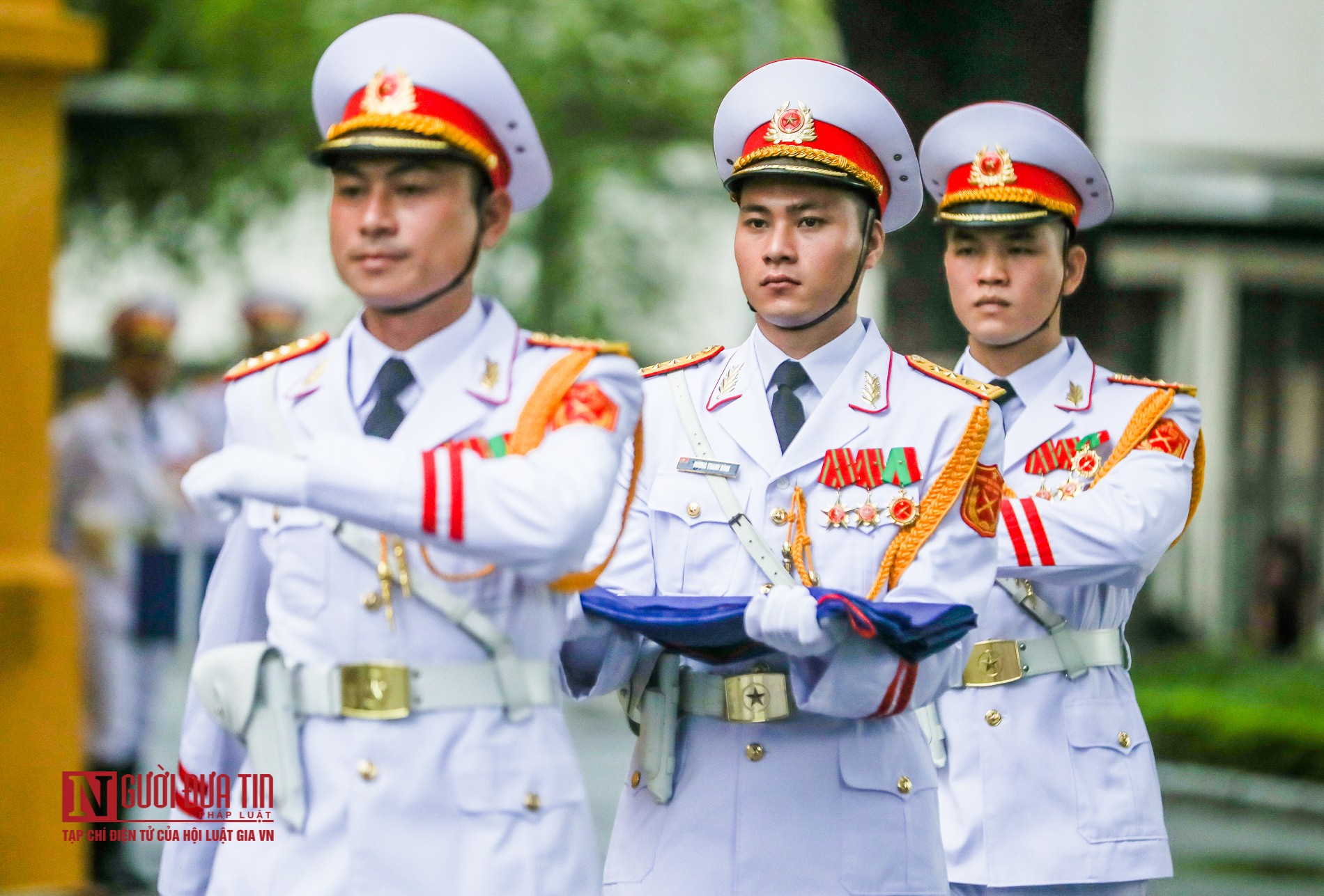 Tin nhanh - Trang nghiêm lễ thượng cờ ASEAN nhân kỷ niệm 53 năm thành lập (Hình 2).