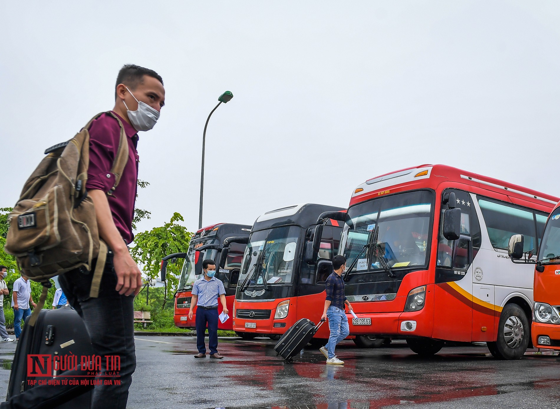 Tin nhanh - 183 công dân từ Guinea Xích đạo được trở về nhà sau  khi hoàn thành 14 ngày cách ly (Hình 10).