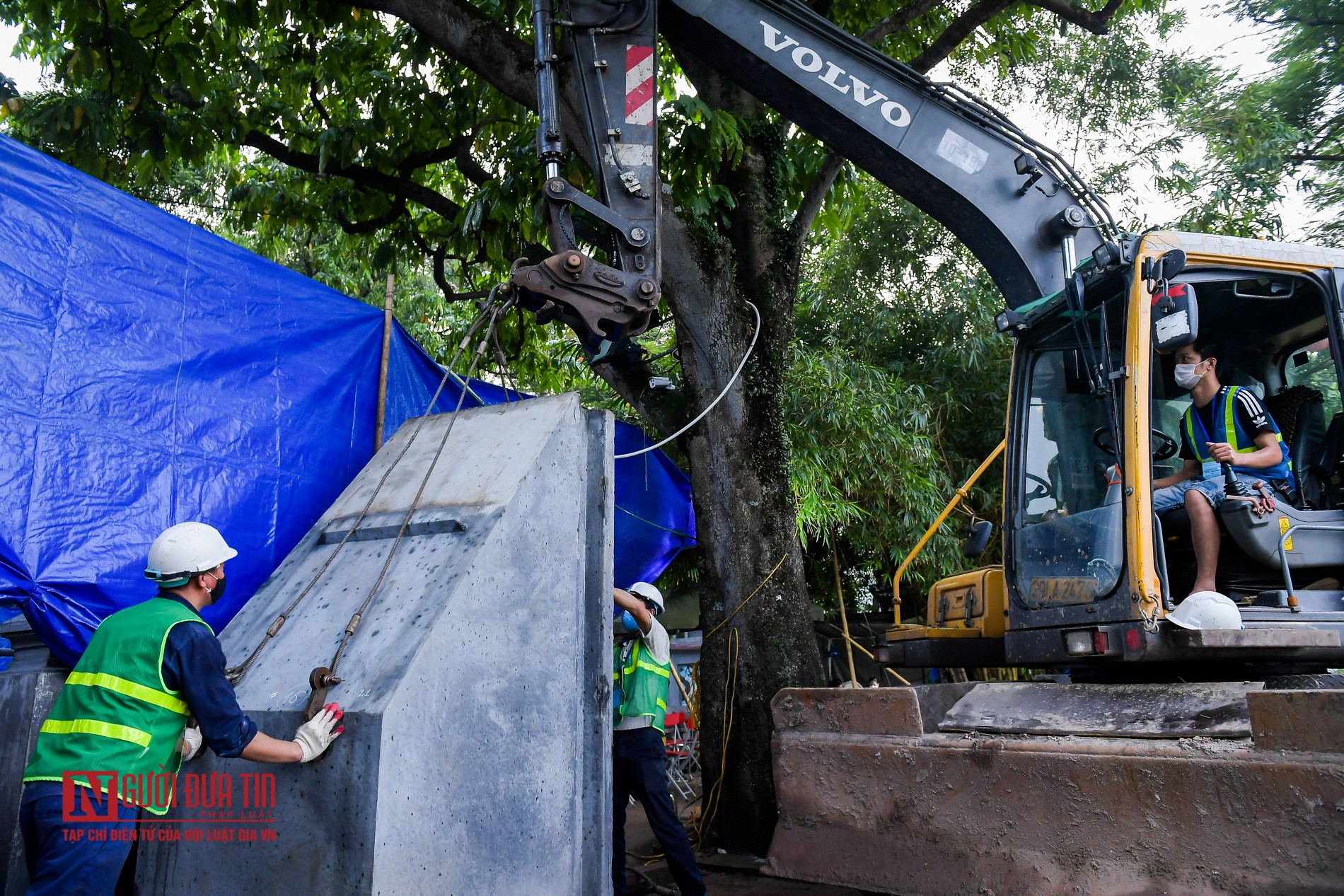 Tin nhanh - Hợp long kè hồ Hoàn Kiếm (Hình 3).