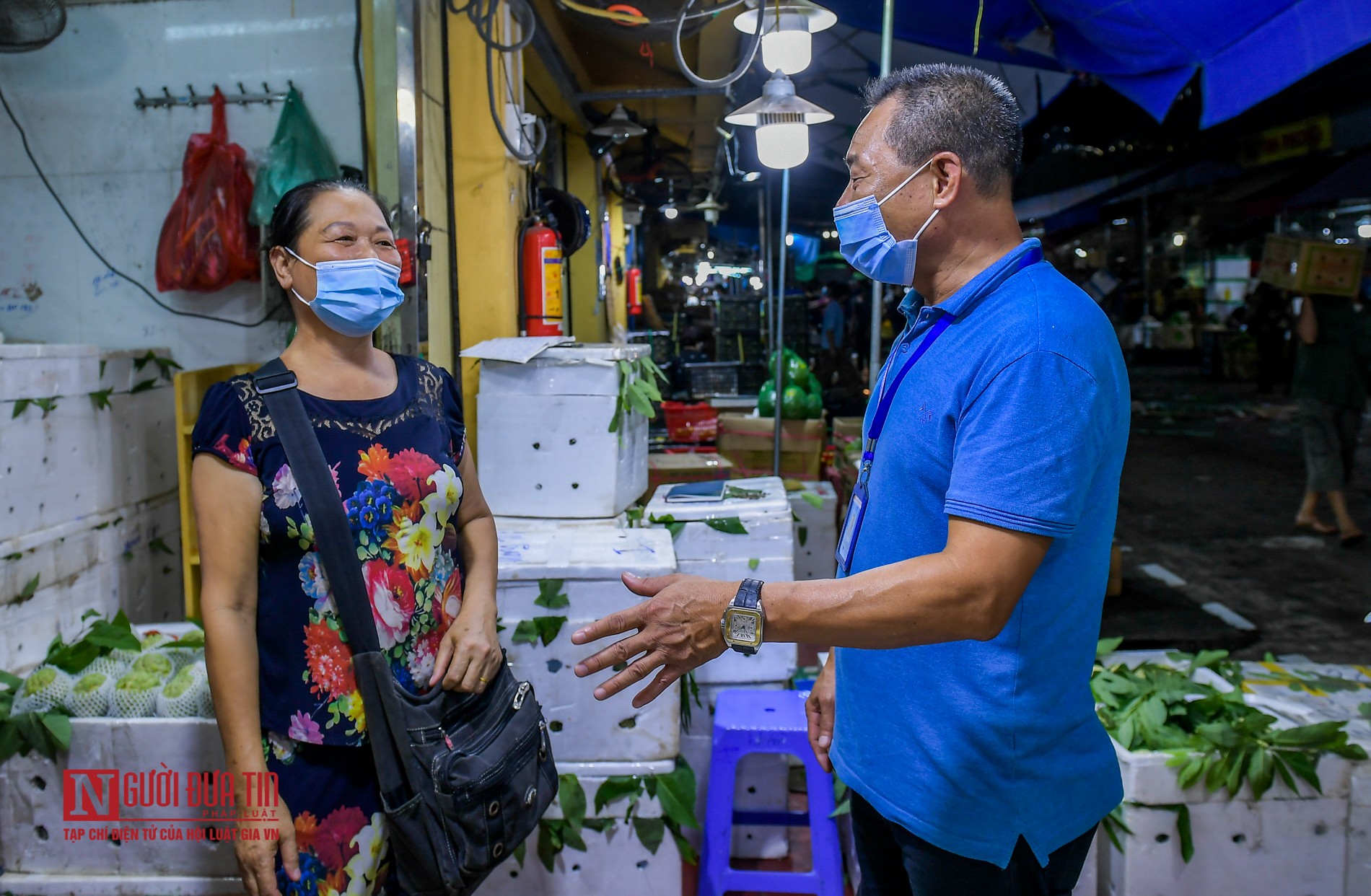 Tin nhanh - “Lá chắn” phòng dịch tại chợ đầu mối hoa quả lớn nhất miền Bắc (Hình 10).