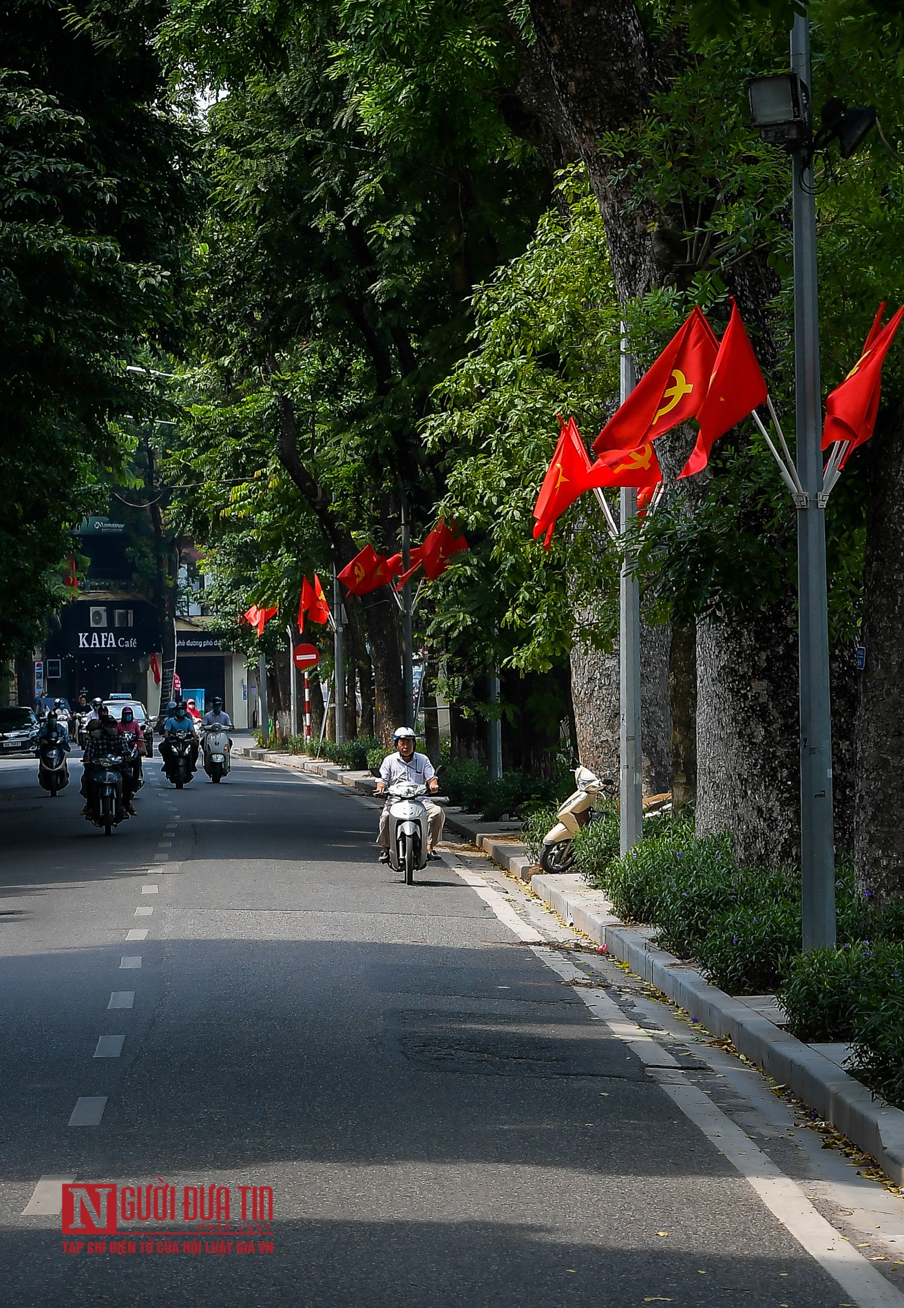 Tin nhanh - Thủ đô trang hoàng cờ hoa chào mừng Quốc khánh 2/9 (Hình 9).