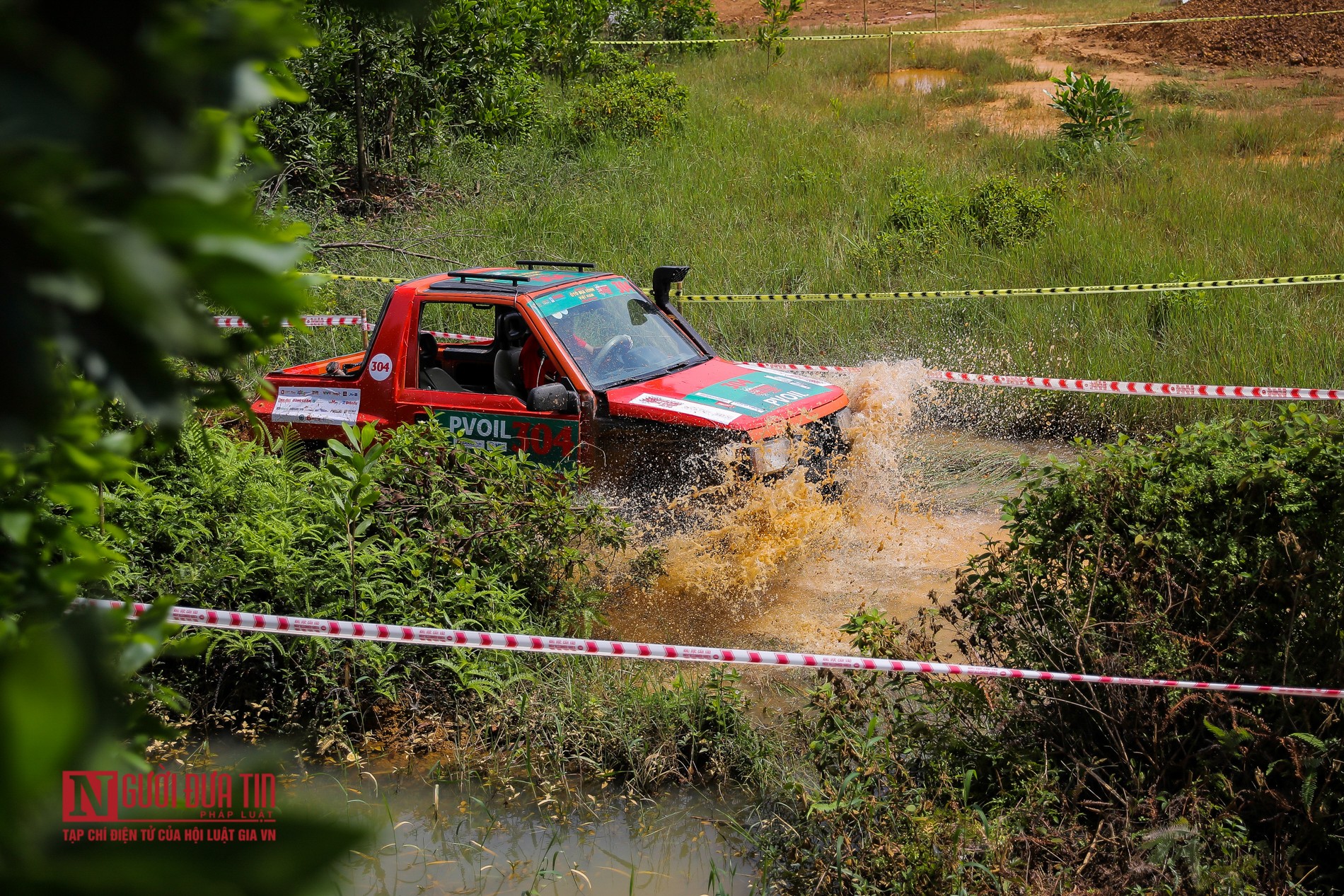 Tin nhanh - Chùm ảnh: Những pha off-road ấn tượng trong giải đua xe PVOIL 2020 (Hình 15).