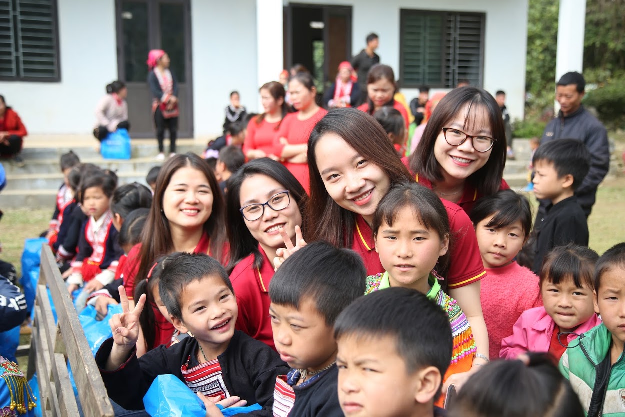 Tin nhanh - Học sinh vùng cao hân hoan chào đón điểm trường mới (Hình 8).