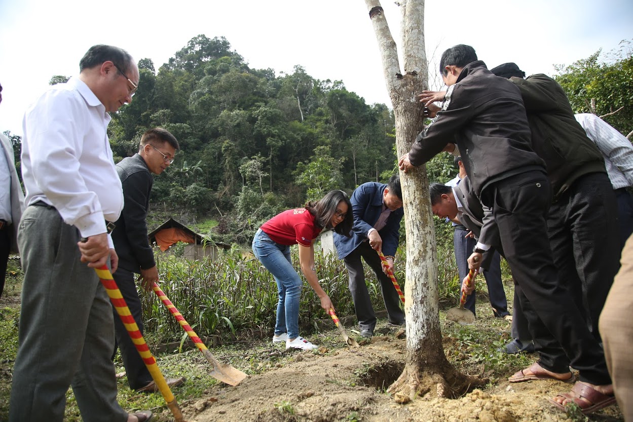 Tin nhanh - Học sinh vùng cao hân hoan chào đón điểm trường mới (Hình 14).