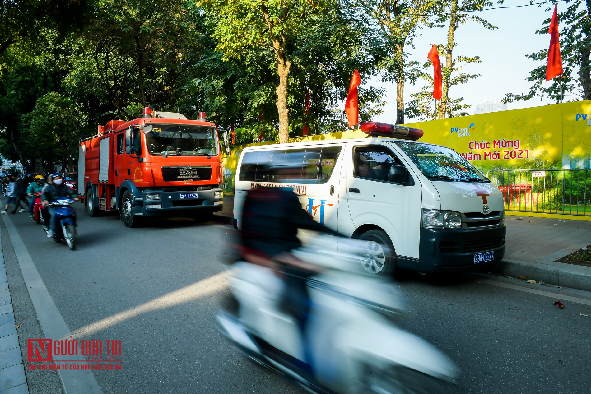 Tin nhanh - Hà Nội: Thắt chặt an ninh trận địa pháo hoa trước thềm năm mới (Hình 3).