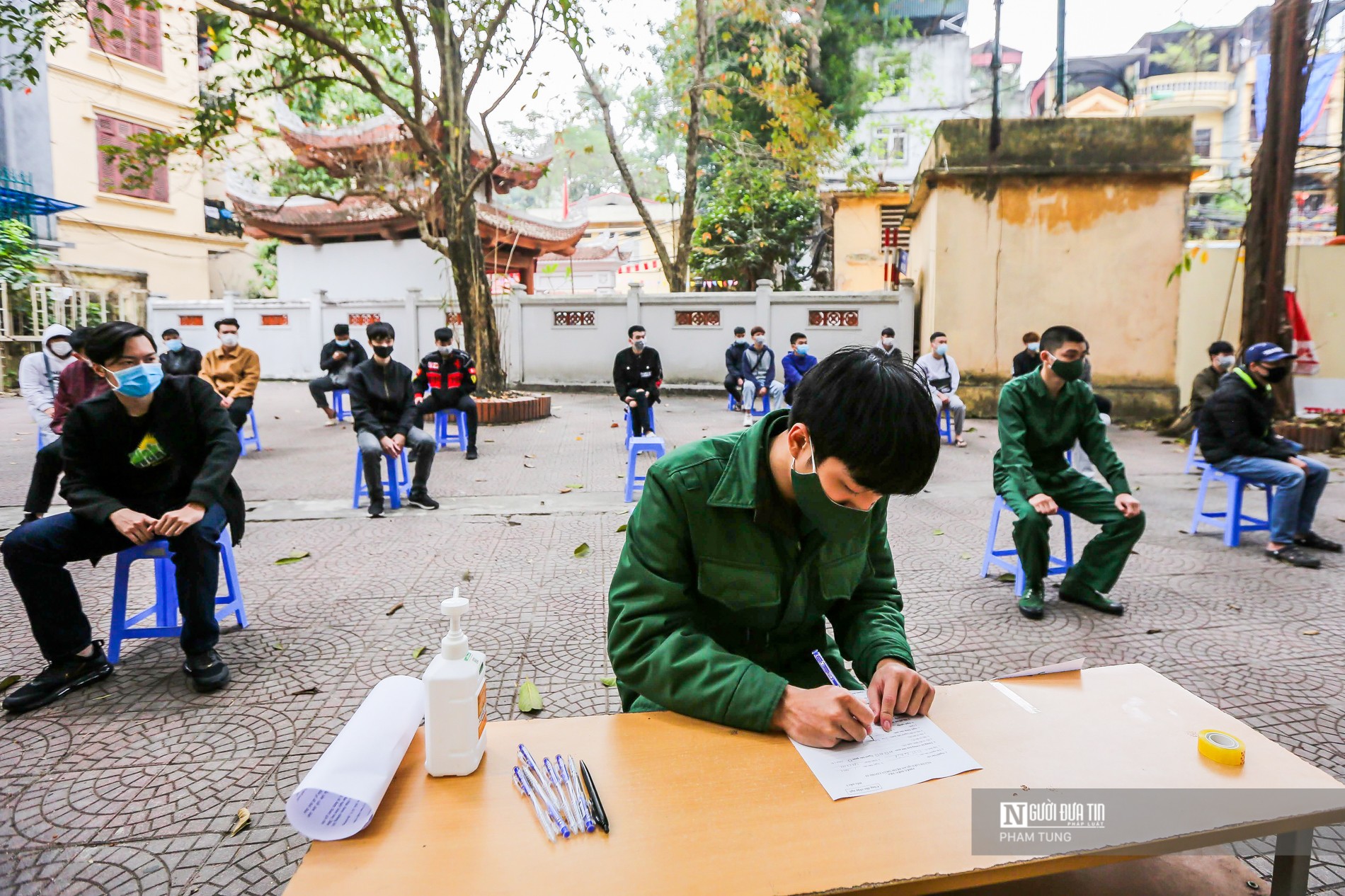 Tin nhanh - Xét nghiệm Covid-19 cho tân binh Thủ đô (Hình 3).