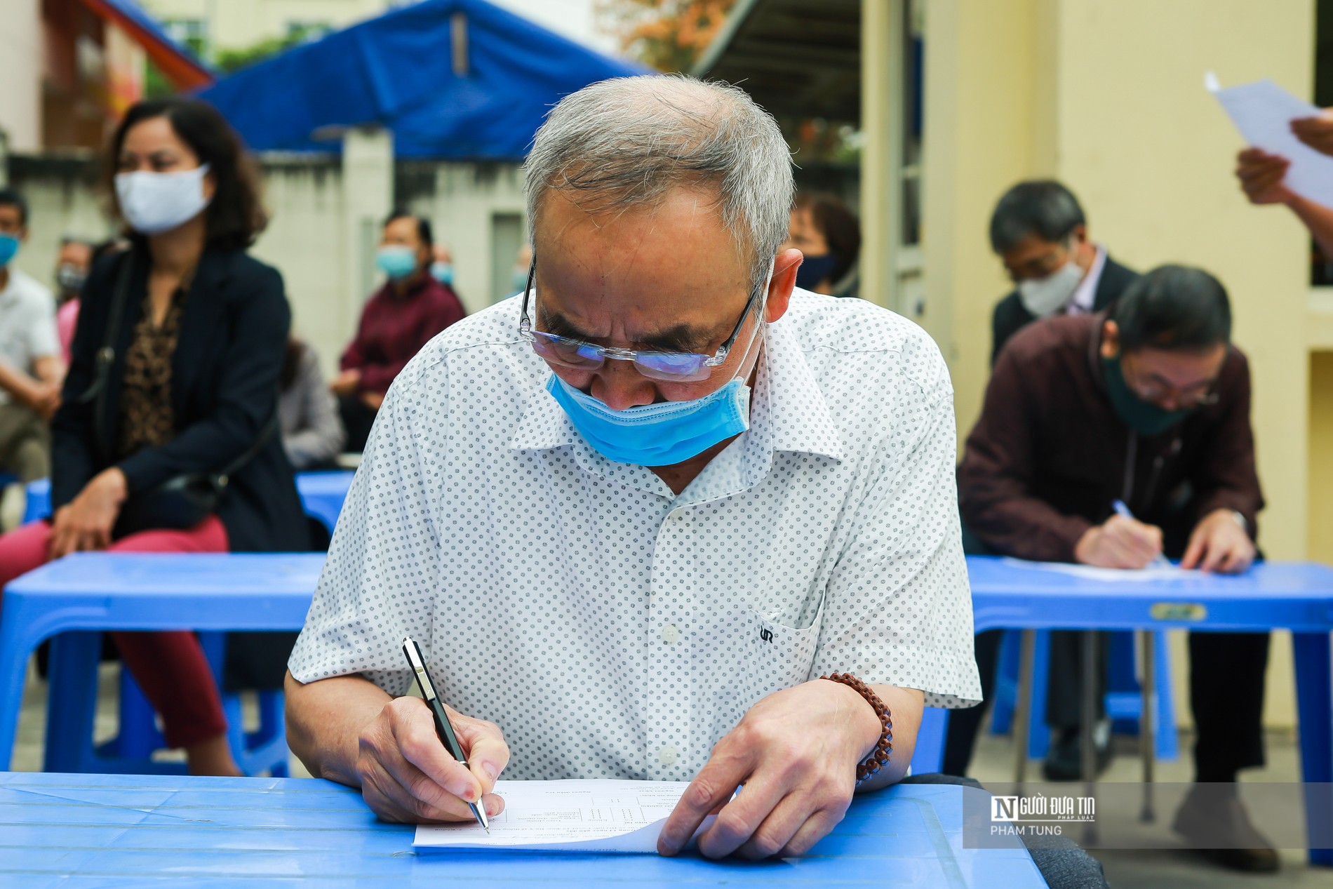 Dân sinh - Hà Nội: Tiến hành xét nghiệm Covid-19 cho người nguy cơ lây nhiễm cao (Hình 3).