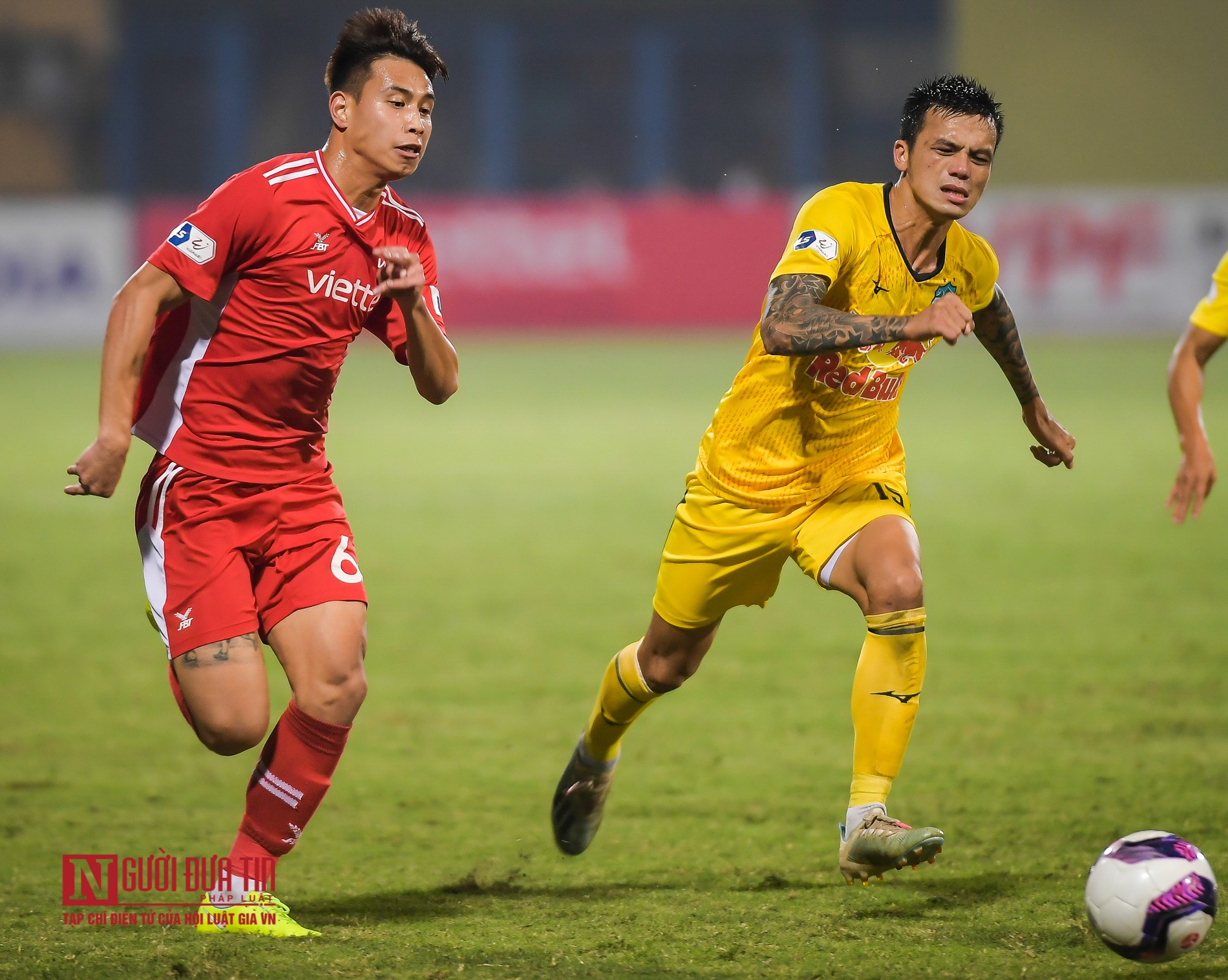 Thể thao - Chùm ảnh: Đánh bại Viettel, HAGL lên đầu bảng V-League (Hình 3).