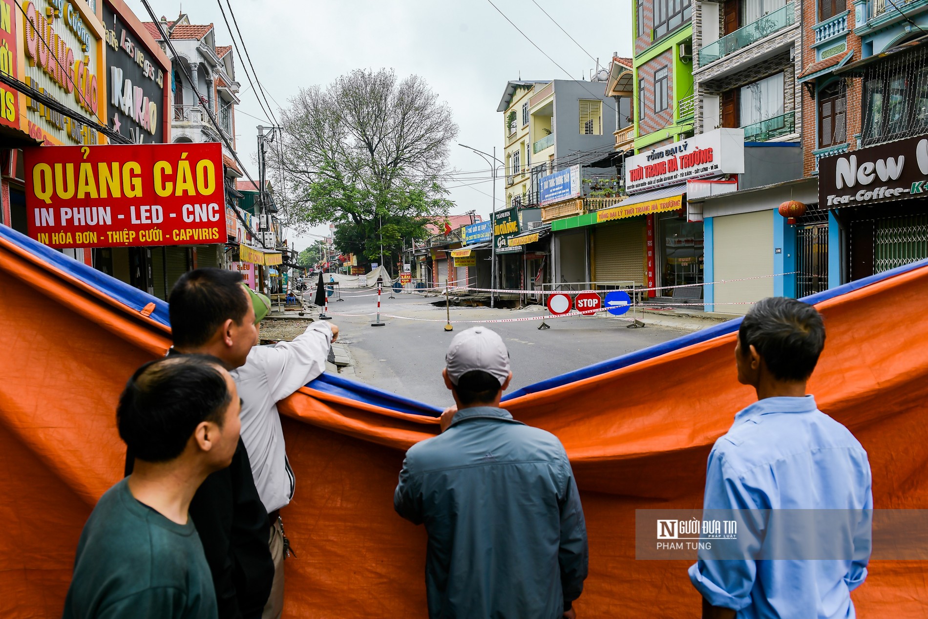 Dân sinh - Hà Nội: Hố “tử thần” tiếp tục mở rộng (Hình 2).