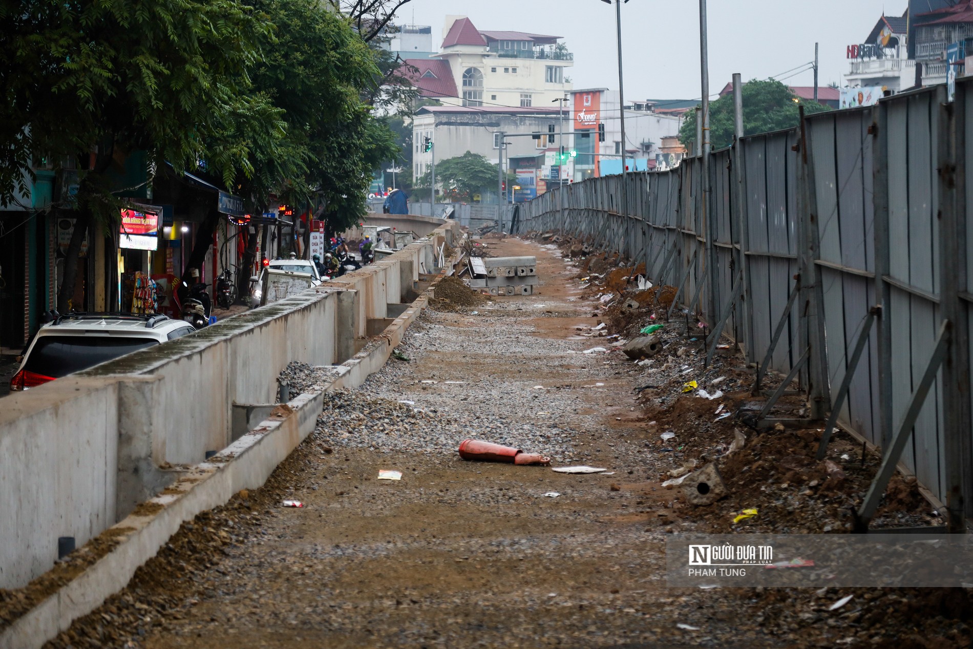 Dân sinh - Hà Nội: Đường đê nội đô nứt toác, mất an toàn giao thông (Hình 9).