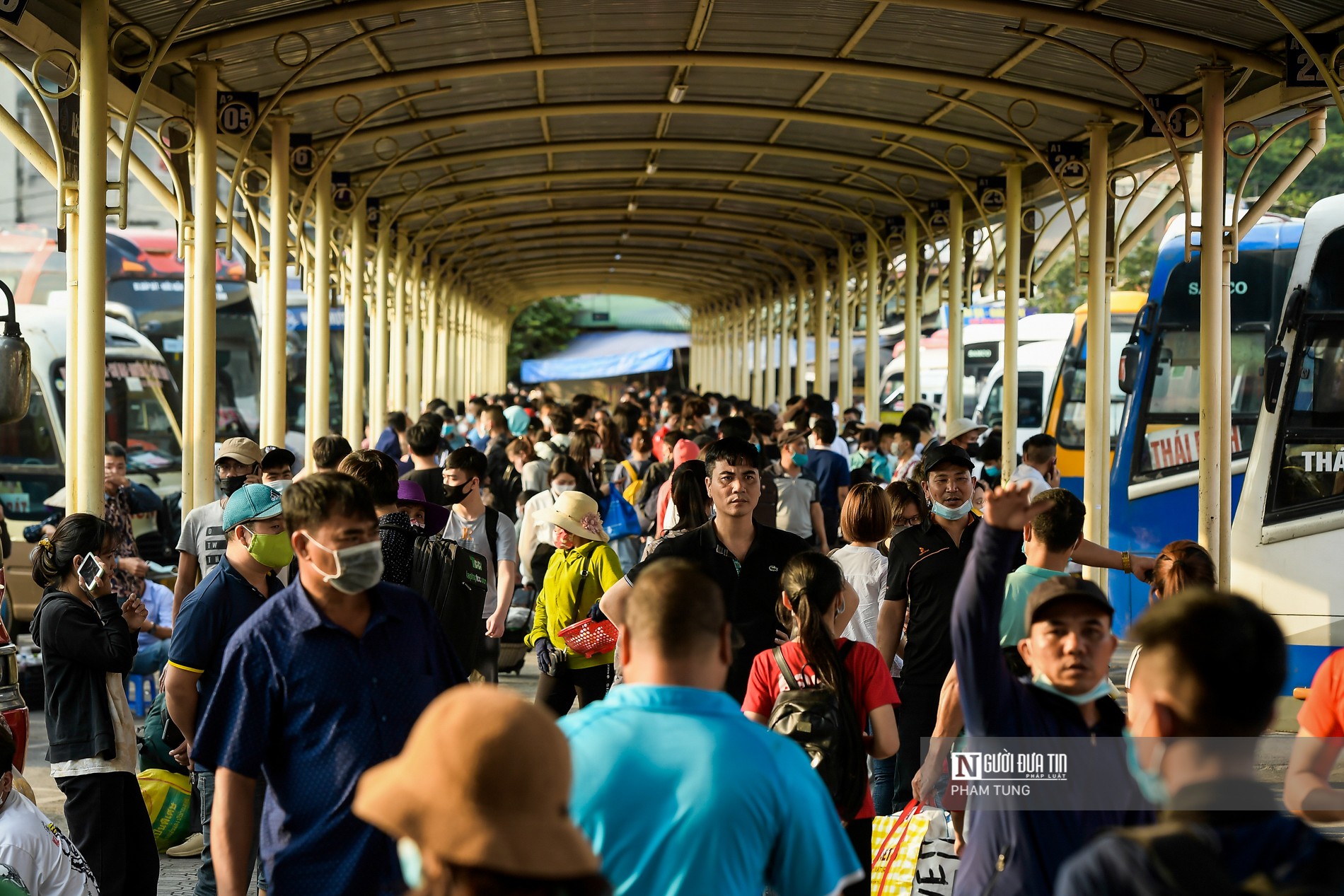 Dân sinh - Nghỉ lễ 30/4, 1/5: Cửa ngõ Thủ đô hỗn loạn, ùn tắc kéo dài (Hình 8).