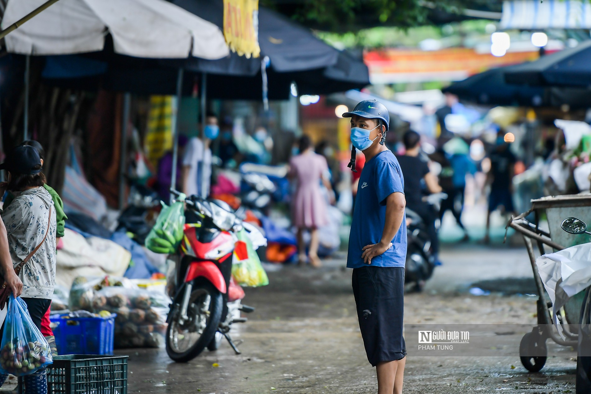 Sự kiện - Hà Nội: Phong tỏa chợ Xanh Văn Quán (Hình 5).