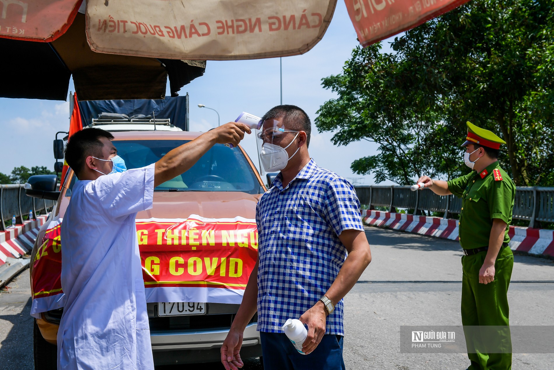 Dân sinh - Hà Nội: Thiết lập hàng loạt 'lá chắn' Covid-19 (Hình 9).