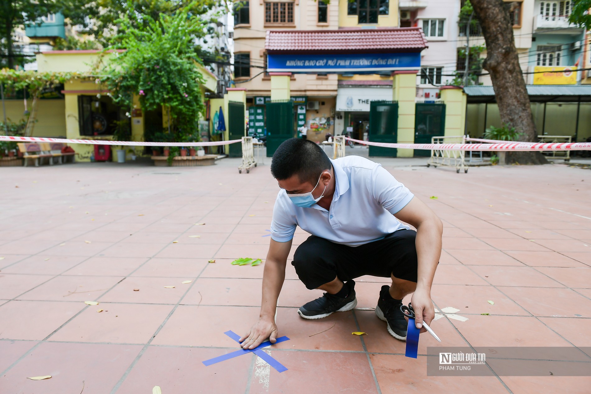 Giáo dục - Hà Nội: Trường học tất bật dọn dẹp chuẩn bị thi vào lớp 10 (Hình 8).