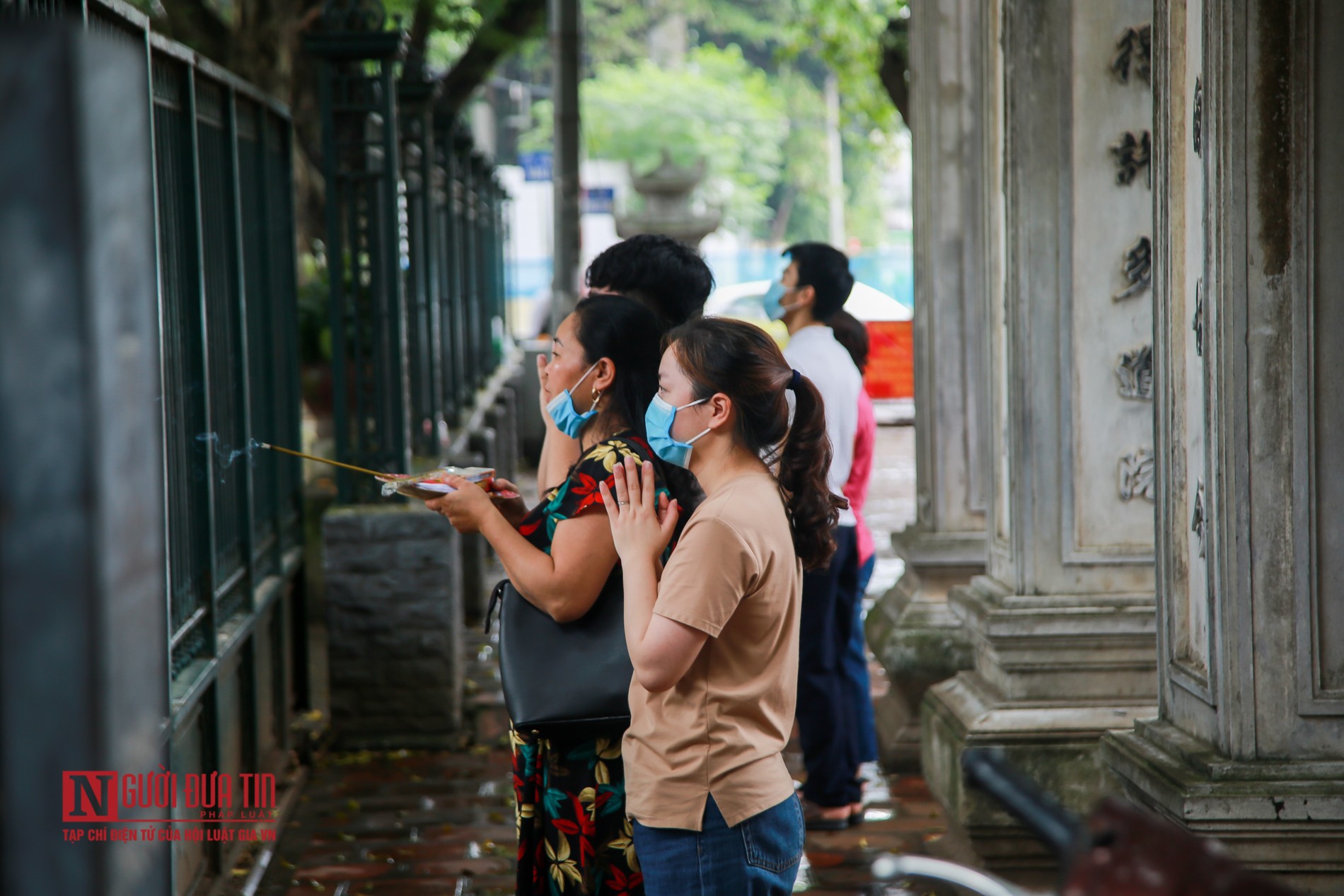 Dân sinh - Hà Nội: Sĩ tử vái vọng cầu may chuẩn bị thi vào lớp 10 (Hình 3).