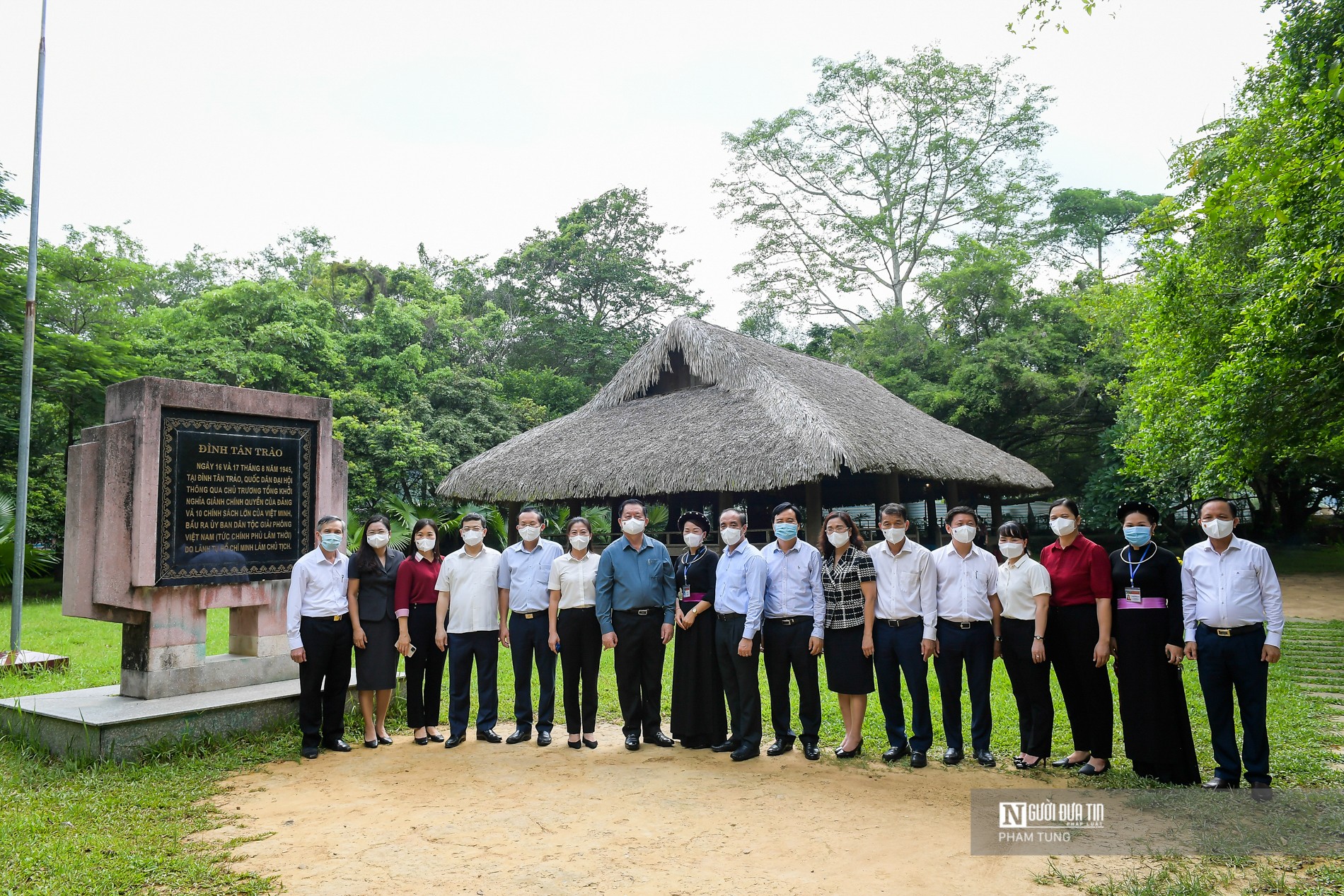 Sự kiện - Trưởng Ban Tuyên giáo Trung ương về nguồn tại xã Tân Trào (Hình 5).