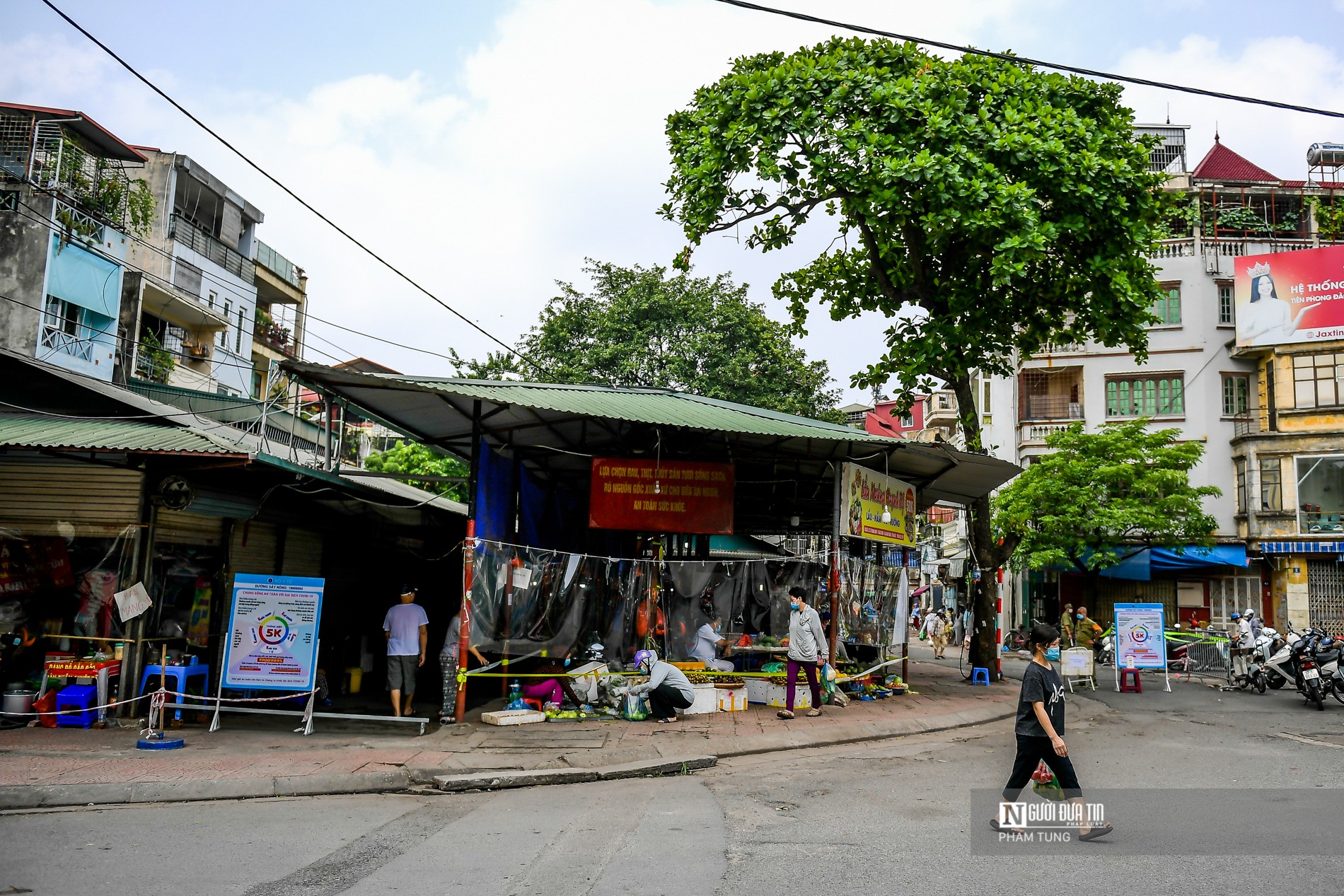 Dân sinh - Hà Nội: Chợ dân sinh bọc ni lông phòng dịch Covid-19  (Hình 14).