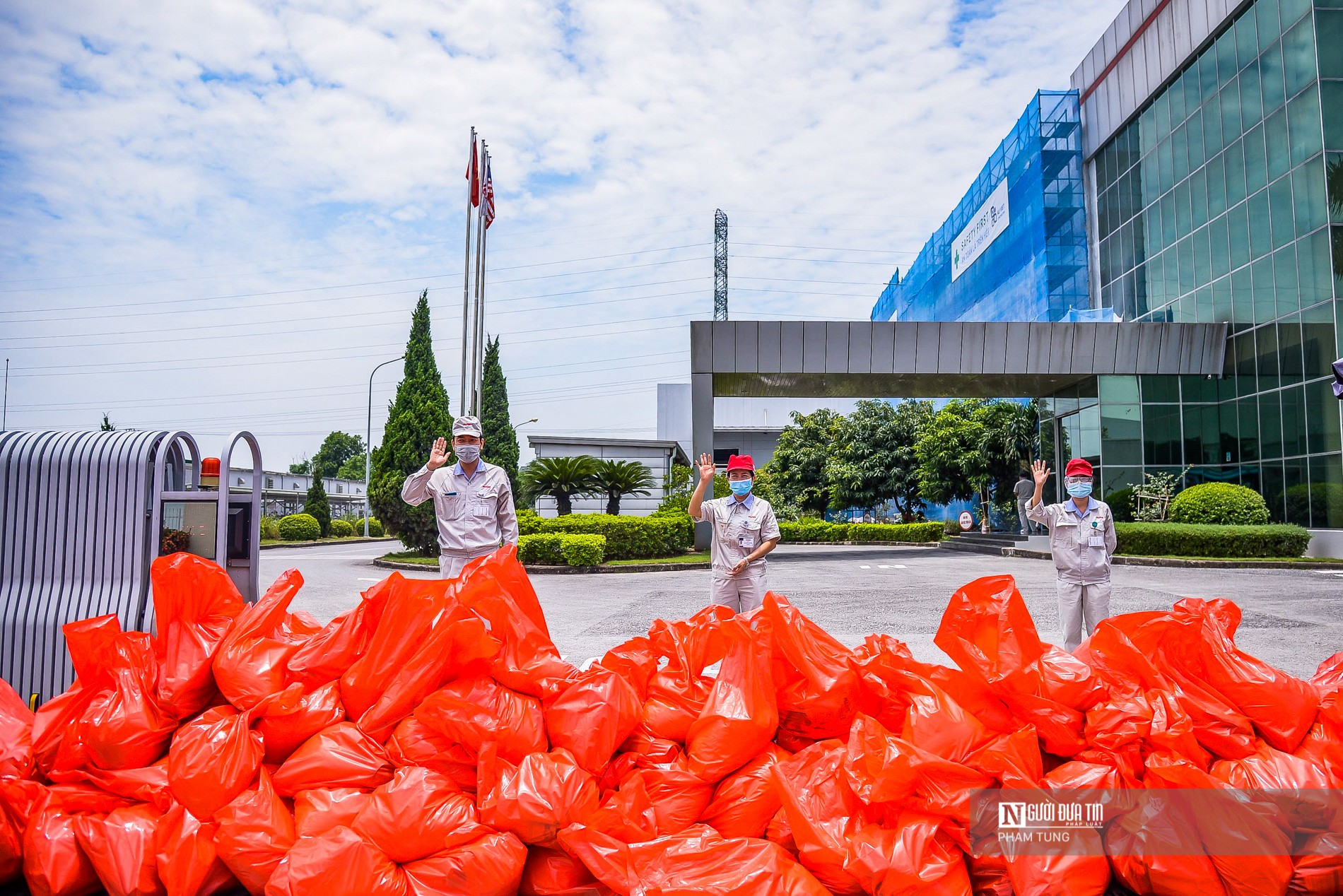 Dân sinh - Khởi động 'xe buýt siêu thị 0 đồng' hỗ trợ người lao động (Hình 7).