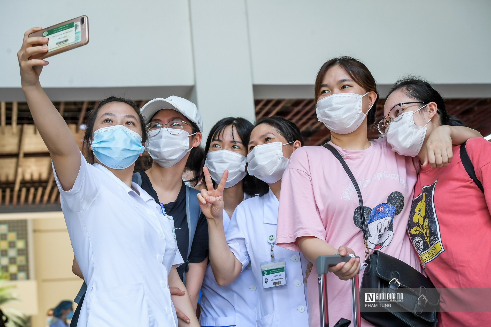 Sự kiện - Hà Nội: “Chi viện” gần 200 y, bác sĩ tinh nhuệ vào miền Nam chống dịch (Hình 7).