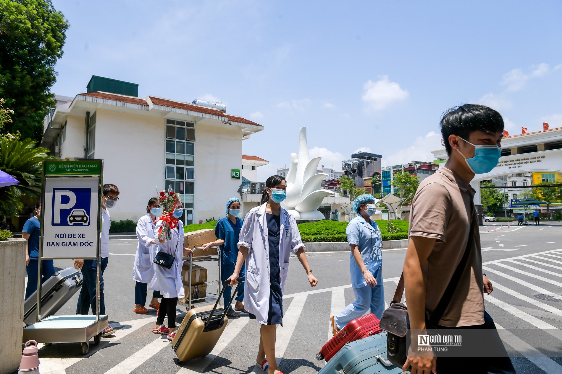 Sự kiện - Hà Nội: “Chi viện” gần 200 y, bác sĩ tinh nhuệ vào miền Nam chống dịch (Hình 4).