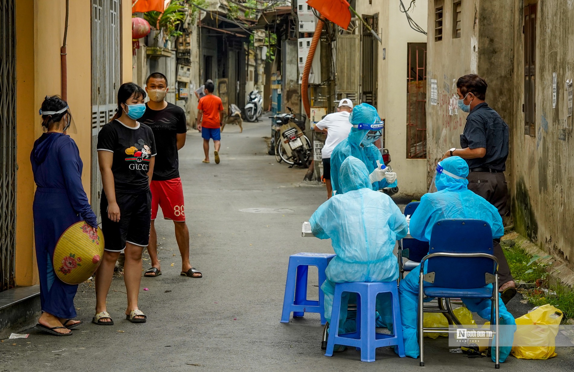 Sự kiện - Hà Nội: Phong tỏa, xét nghiệm nhiều khu vực liên quan 2 F0 cộng đồng (Hình 5).