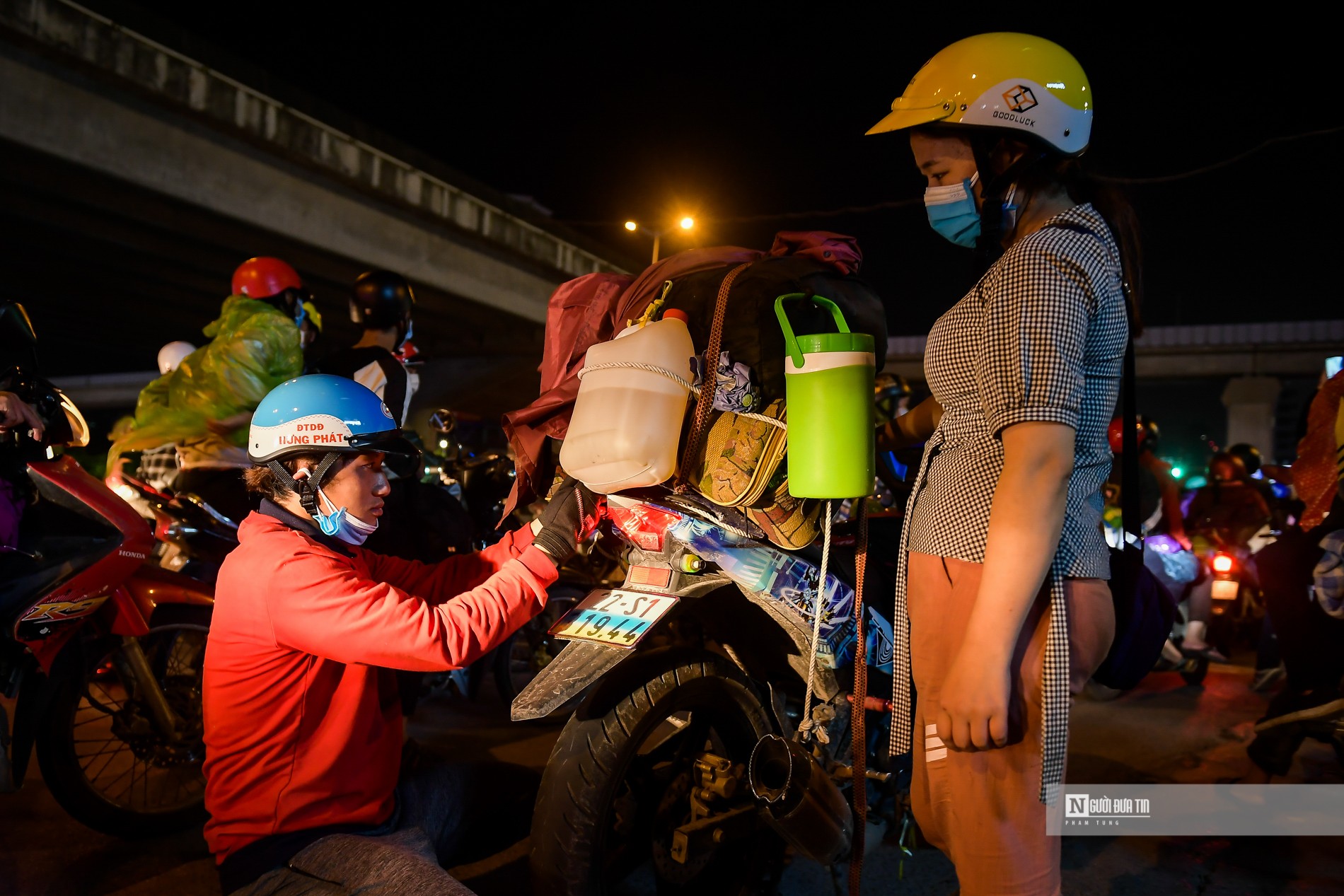 Sự kiện - Vượt gần 1.500km từ Nam ra Bắc (Hình 18).