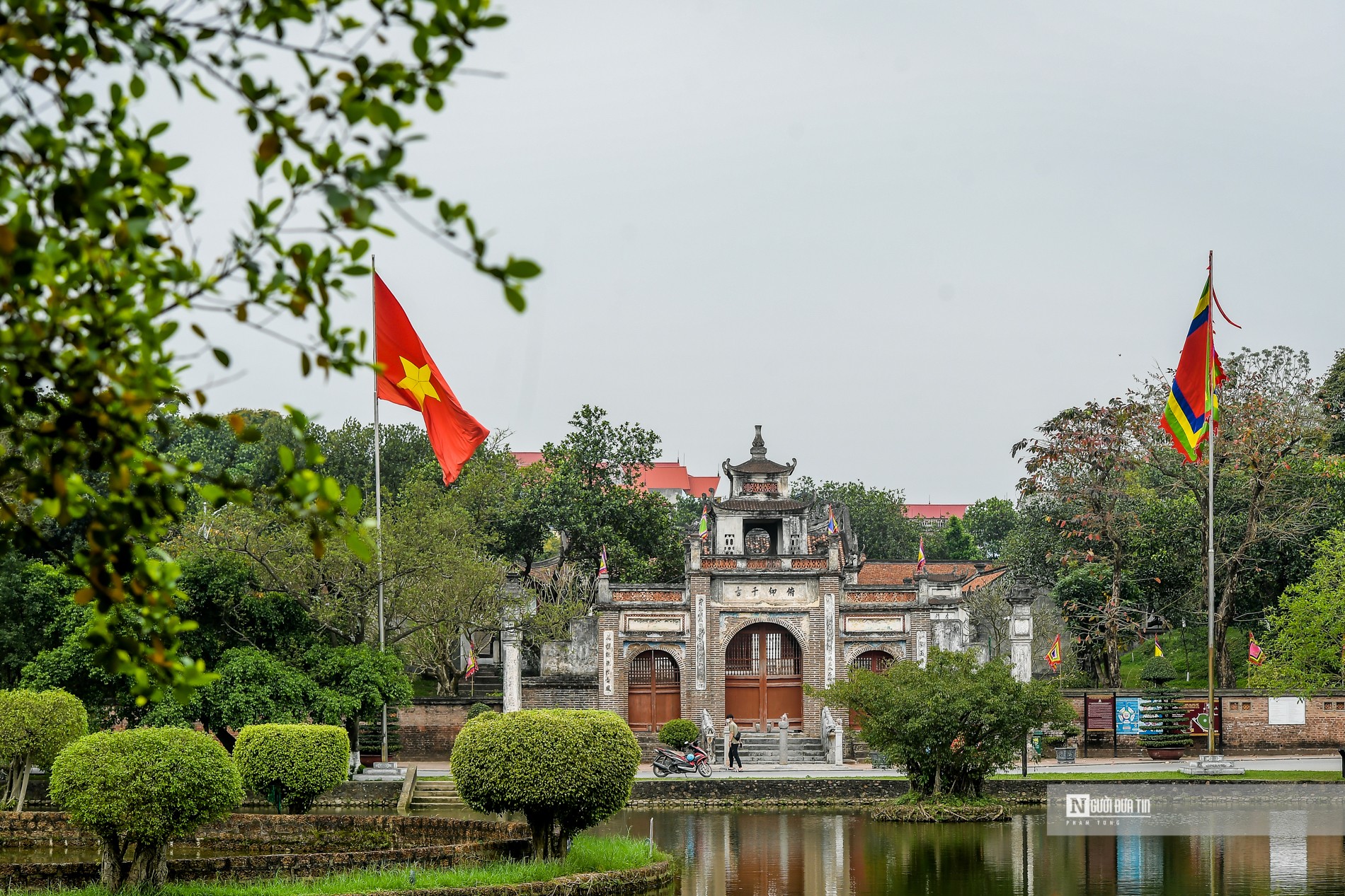 Văn hoá - Hà Nội: Ngắm nhìn ngôi đền cổ kính giữa thành Cổ Loa (Hình 4).