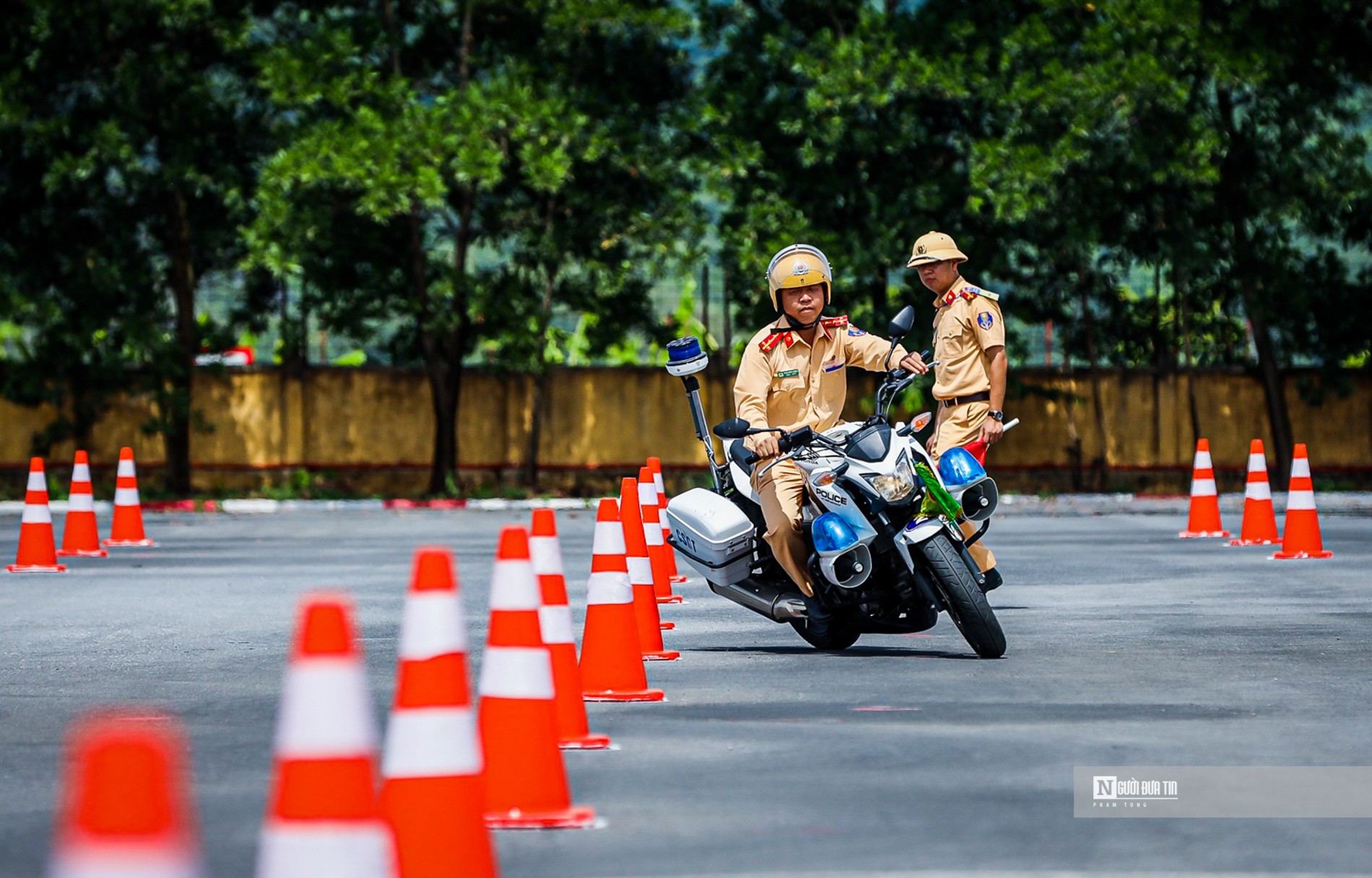 Sự kiện - 160 CSGT tranh tài lái xe mô tô, ô tô đặc chủng