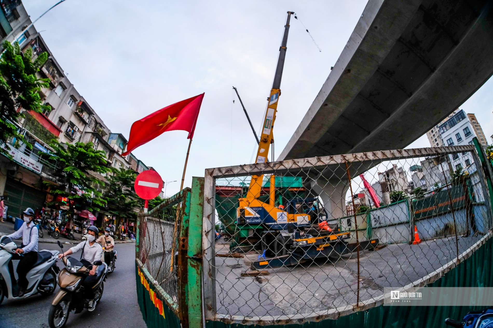 Dân sinh - Hà Nội: Diện mạo đường Vành đai 2 trước ngày hợp long nhịp cuối (Hình 10).