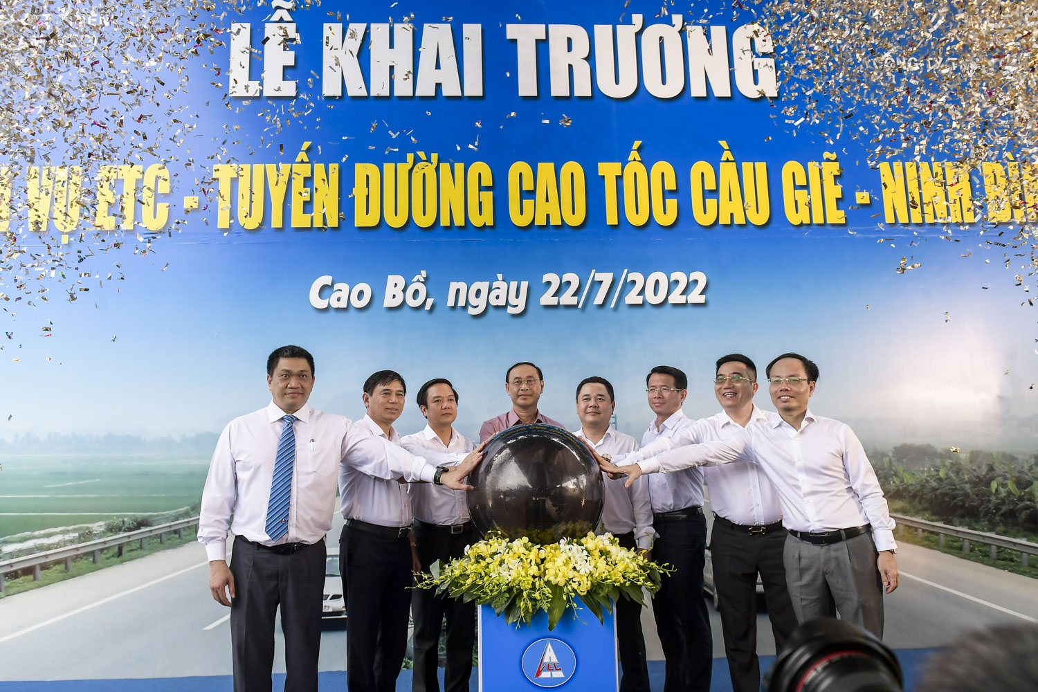 Sự kiện - Chính thức thu phí không dừng tuyến Cầu Giẽ - Ninh Bình (Hình 3).