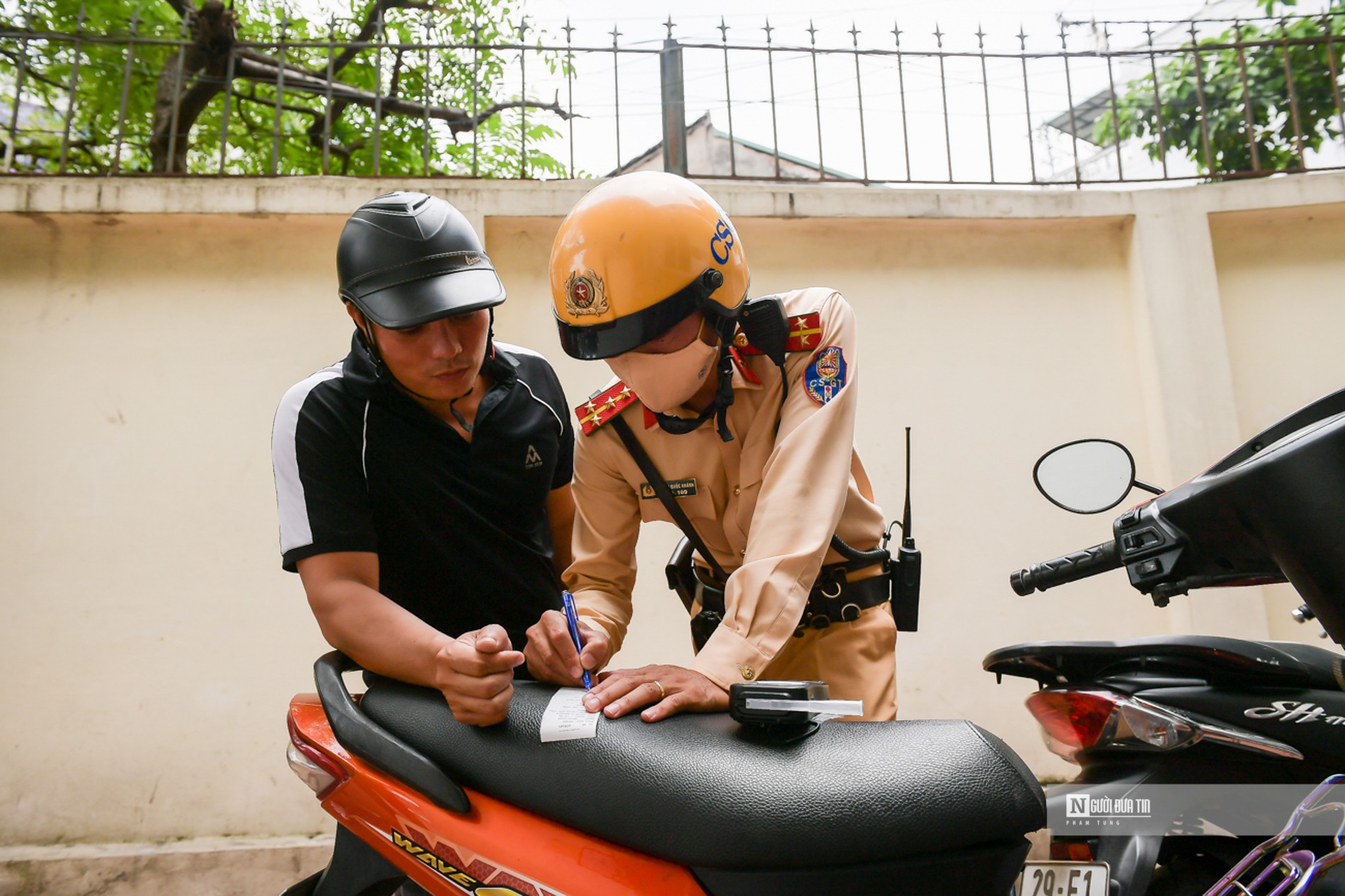 An ninh - Hình sự - Hà Nội: Hàng loạt 'ma men' bị xử phạt (Hình 7).