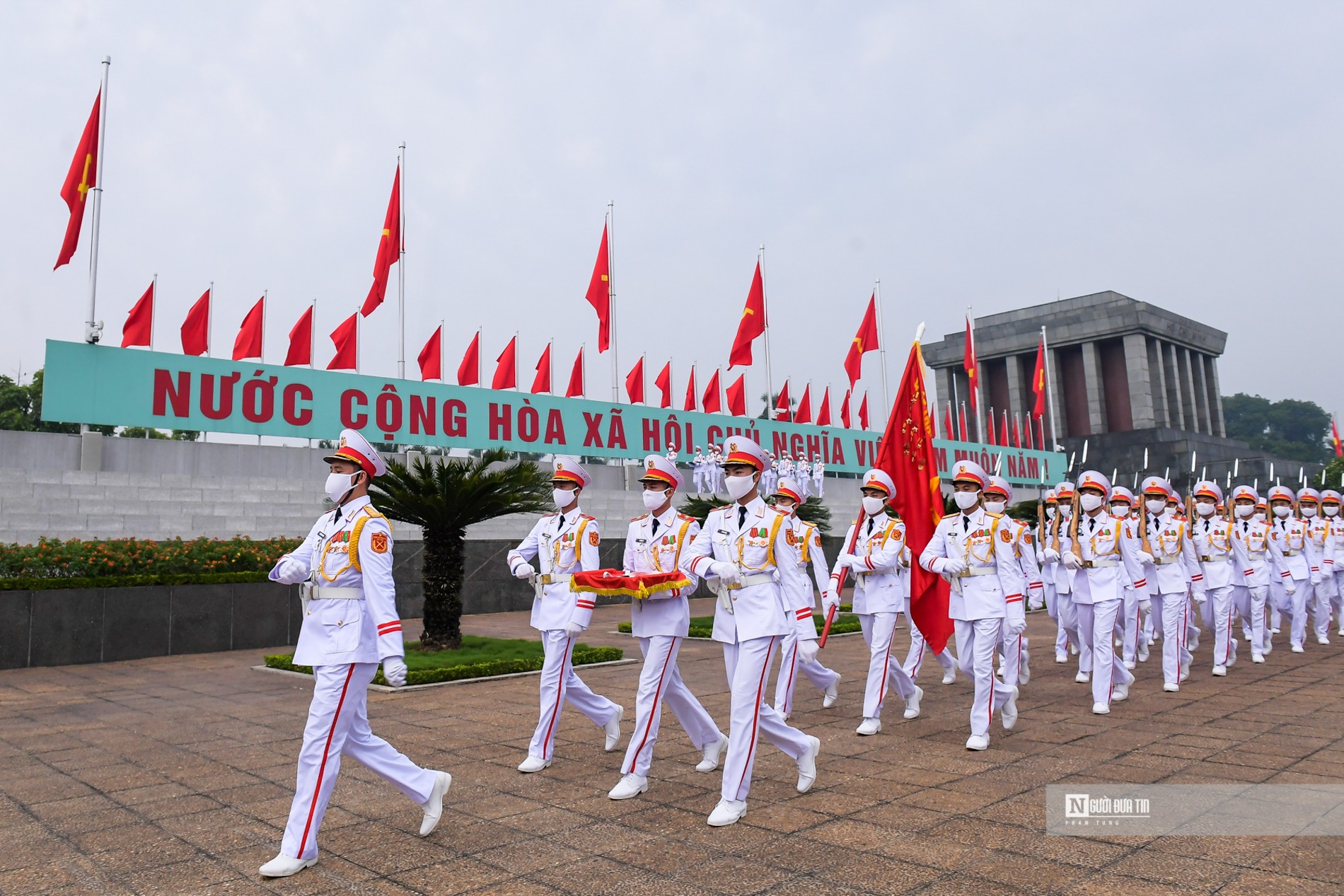 Sự kiện - Trang nghiêm lễ thượng cờ 2/9 trên quảng trường Ba Đình (Hình 12).