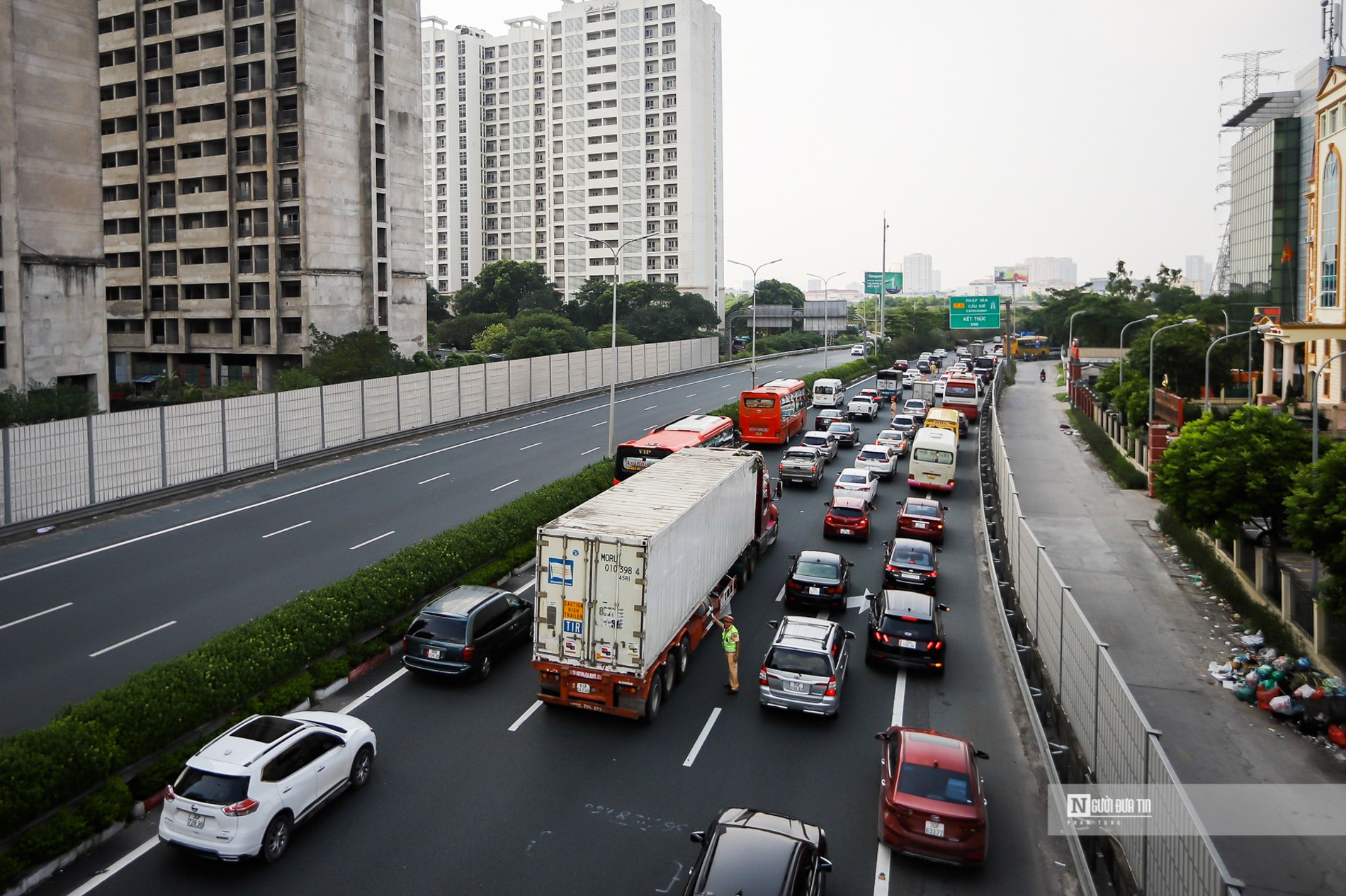 Dân sinh - Người dân trở lại thành phố sớm, cửa ngõ Thủ đô ùn tắc kéo dài (Hình 5).