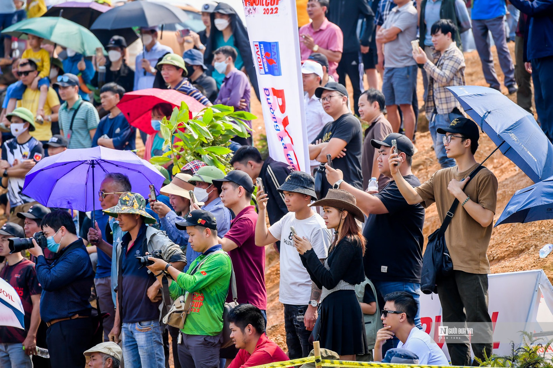 Sự kiện - Tường bê tông “vật ngửa” hàng loạt tay đua nặng ký tại VOC 2022 (Hình 8).