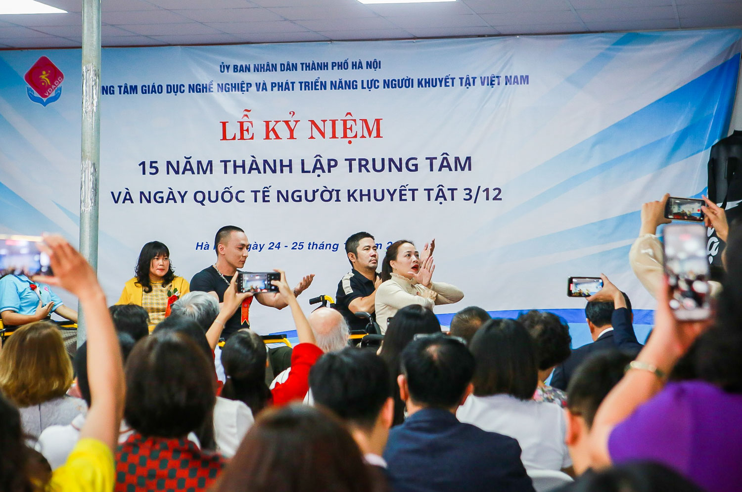 Dân sinh - Kỷ niệm 15 năm thành lập TT GDNN và PT năng lực khuyết tật Việt Nam