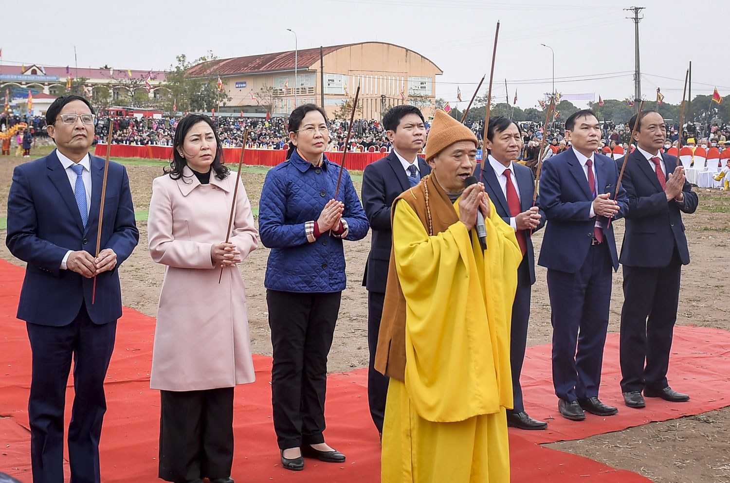 Sự kiện - Về Hà Nam xem 'vua' xuống ruộng đi cày tại lễ Tịch điền (Hình 7).