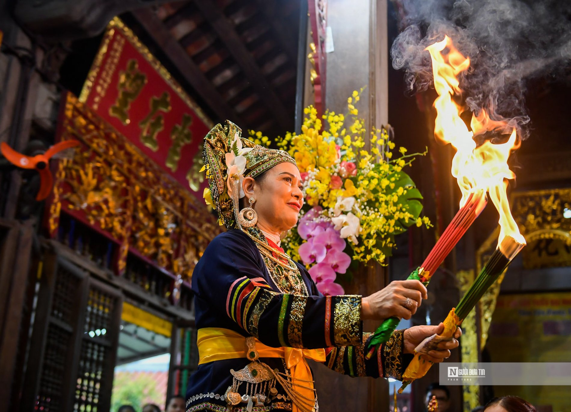 Văn hoá - Đắm mình trong không gian văn hóa đặc sắc của Giá đồng đầu xuân (Hình 13).