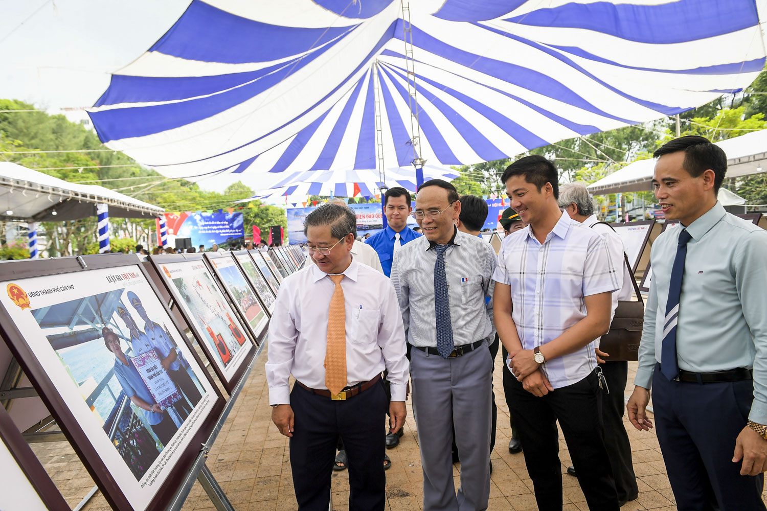 Tiêu điểm - Khai mạc tuần lễ “Luật gia Việt Nam với biển đảo quê hương” lần thứ 4 (Hình 9).