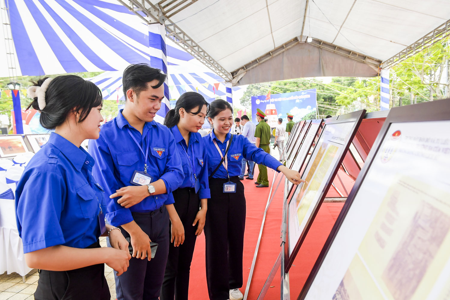 Tiêu điểm - Khai mạc tuần lễ “Luật gia Việt Nam với biển đảo quê hương” lần thứ 4 (Hình 5).