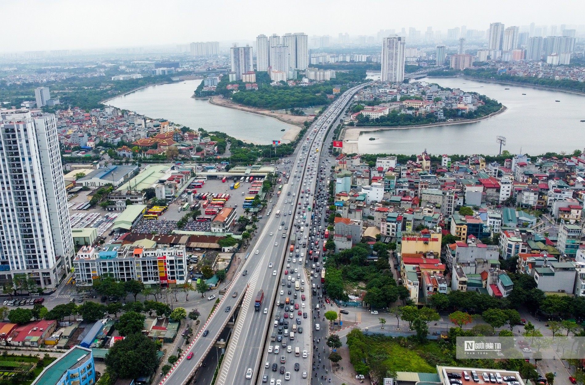 Dân sinh - Người dân đổ về Hà Nội sớm, cao tốc Pháp Vân – Cầu Giẽ tắc dài (Hình 8).