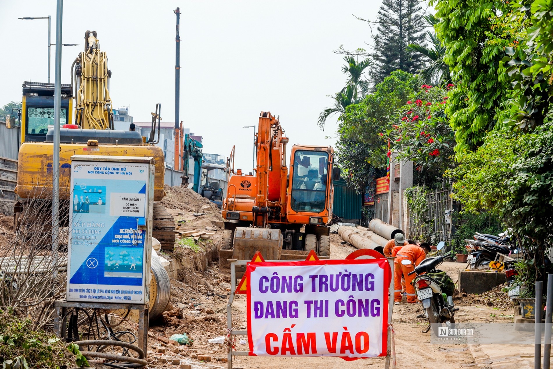 Dân sinh - Hà Nội: Hạ cốt đê mở rộng đường Âu Cơ - Nghi Tàm (Hình 9).