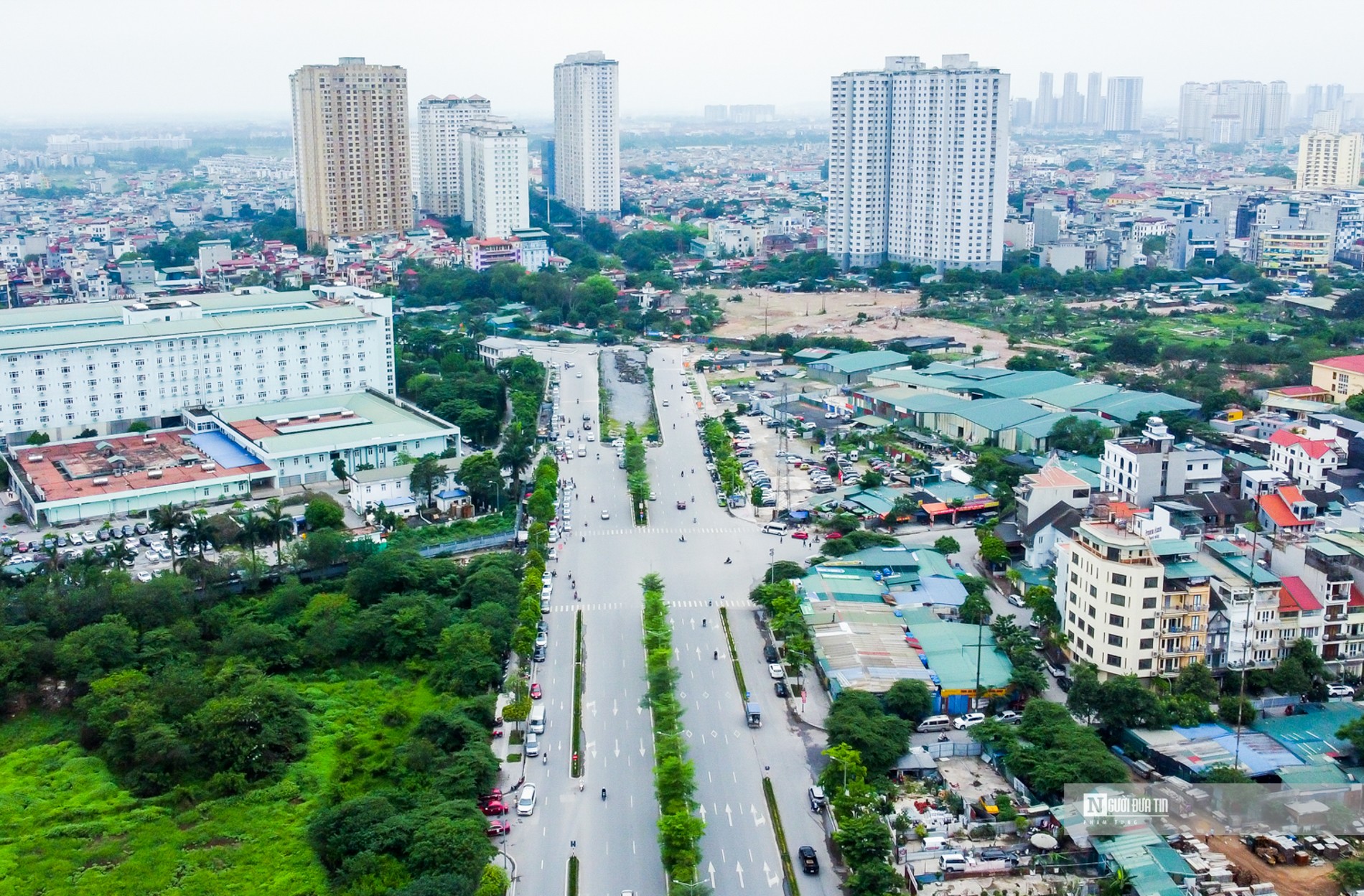 Dân sinh - Hà Nội: Đại lộ hàng nghìn tỷ nhếch nhác sau khi đưa vào sử dụng (Hình 12).