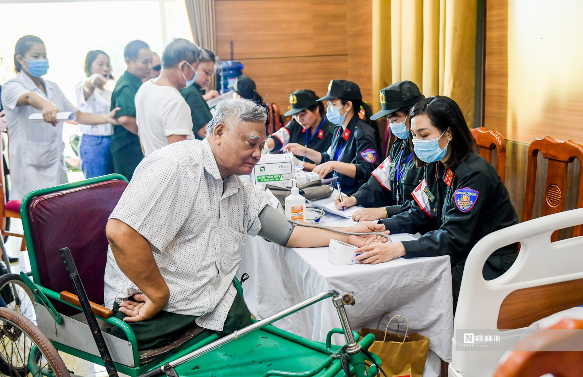 Dân sinh - Hà Nam: Thăm khám miễn phí cho thương bệnh binh nặng