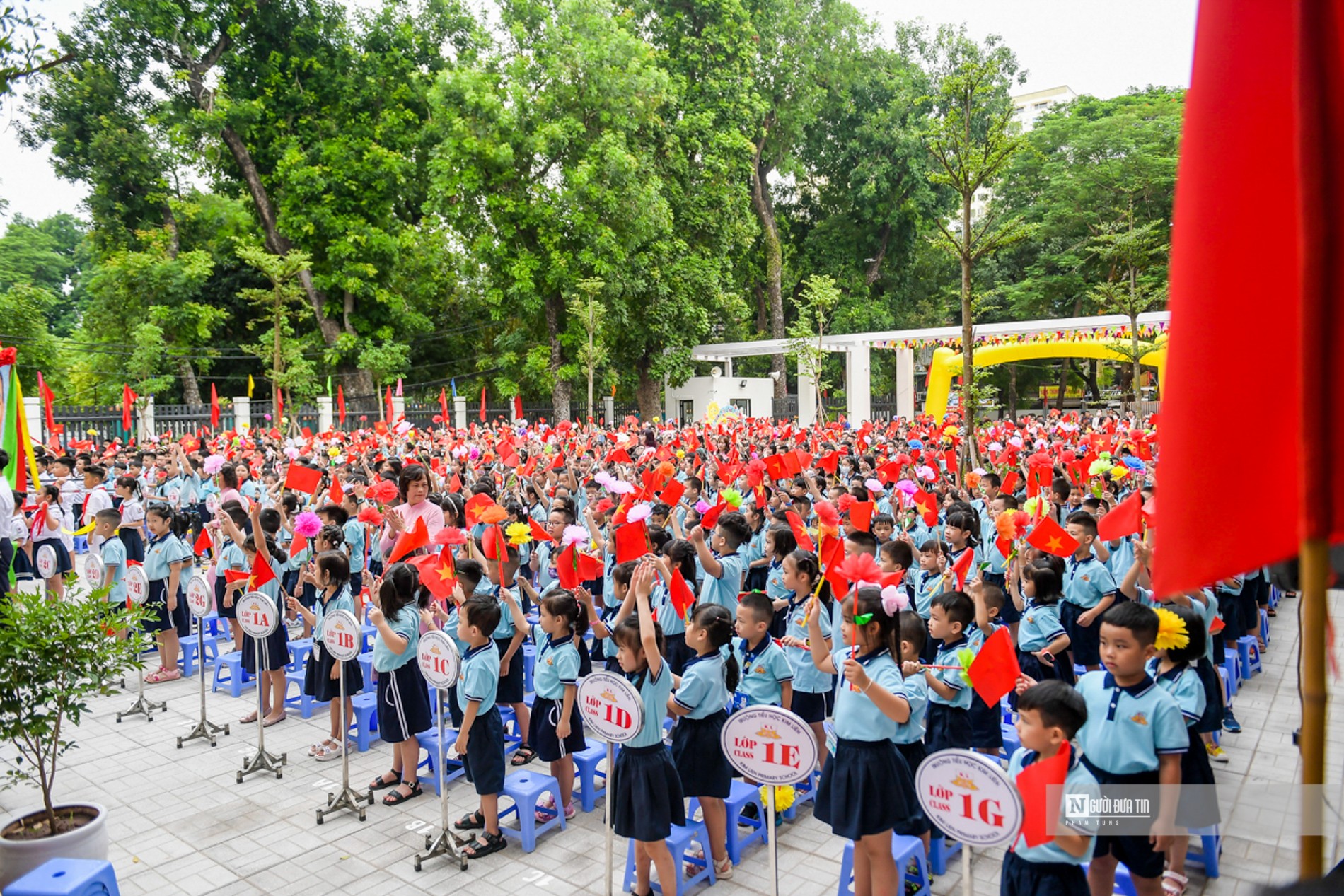 Giáo dục - Cô trò rạng rỡ đón khai giảng trong ngôi trường mới (Hình 4).