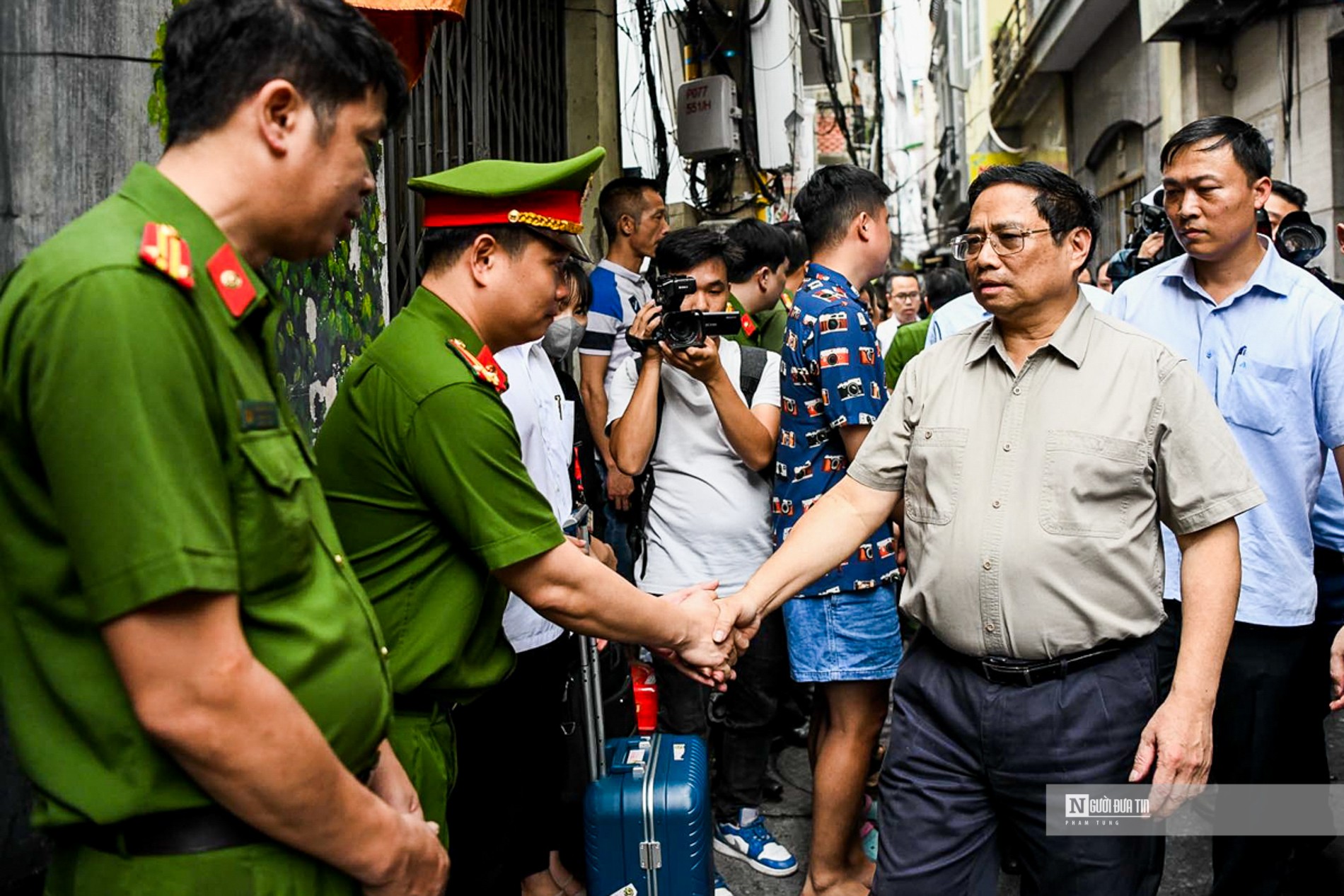 Sự kiện - Thủ tướng: Phải huy động các lực lượng để cứu chữa cho bằng được (Hình 4).