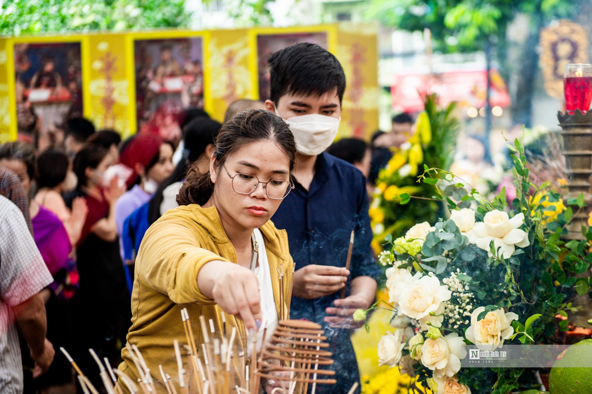 Dân sinh - Hàng nghìn người dân cầu siêu cho nạn nhân vụ cháy chung cư mini (Hình 9).