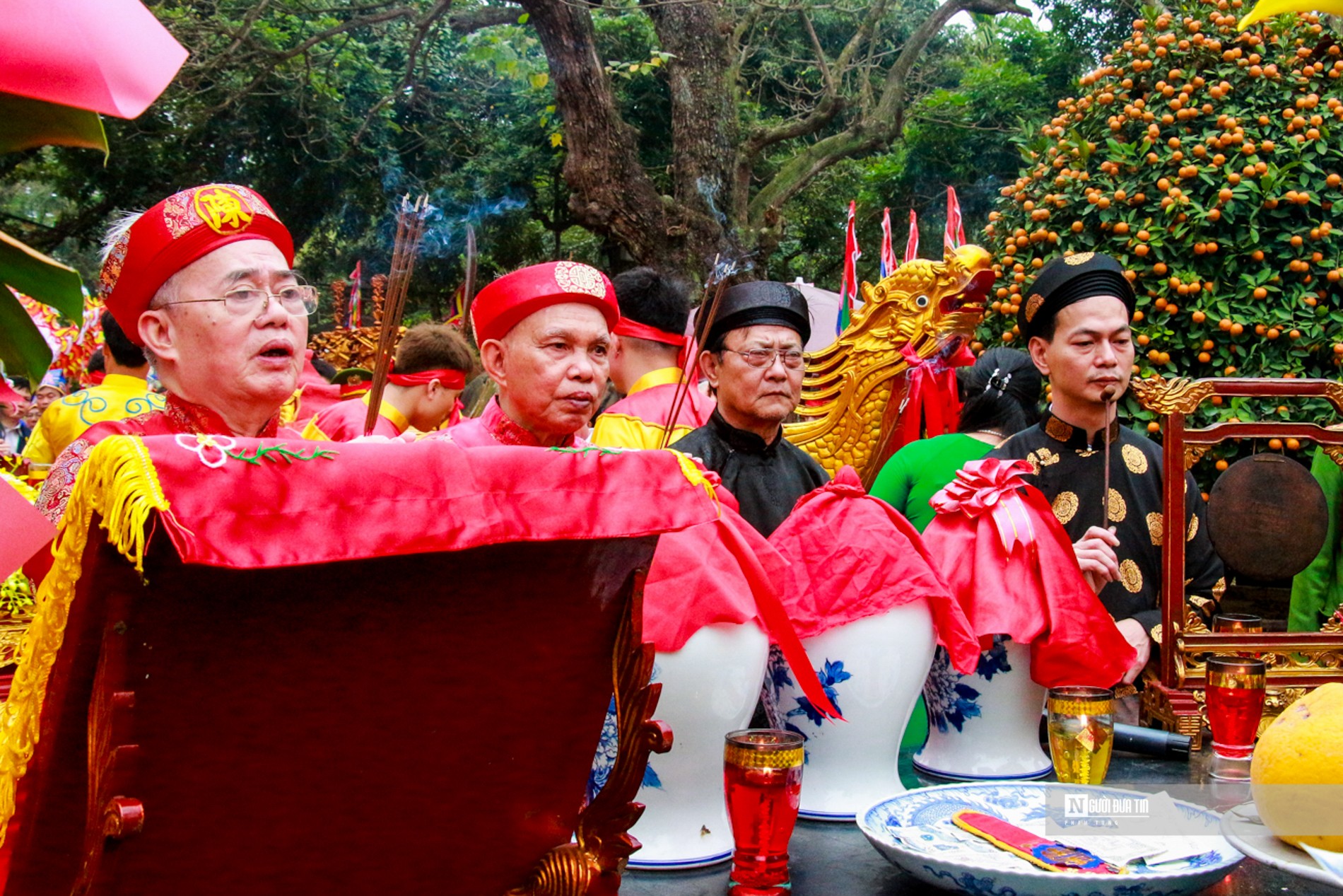 Văn hoá - Hàng trăm người “rước nước, tế cá” tri ân nhà Trần (Hình 10).