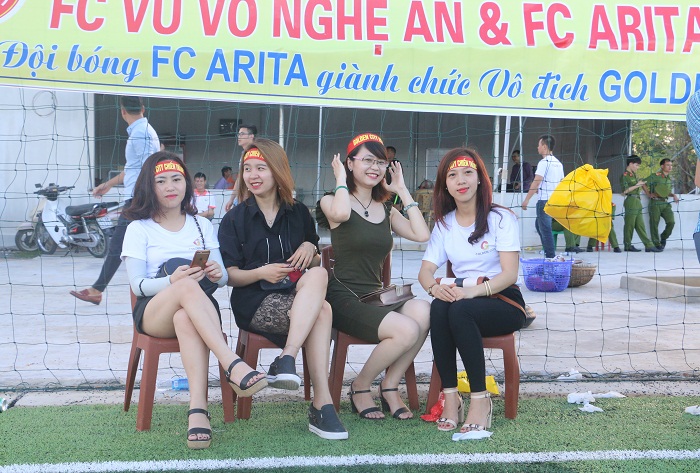 Thể thao - FC Arita đoạt cúp vô địch giải bóng đá Golden City mở rộng 2017 (Hình 6).