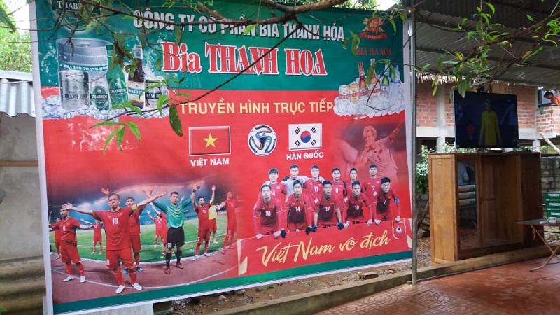 Thể thao - Rộn ràng tiếng trống chiêng cổ vũ U23 Việt Nam tại nhà thủ môn Bùi Tiến Dũng (Hình 4).